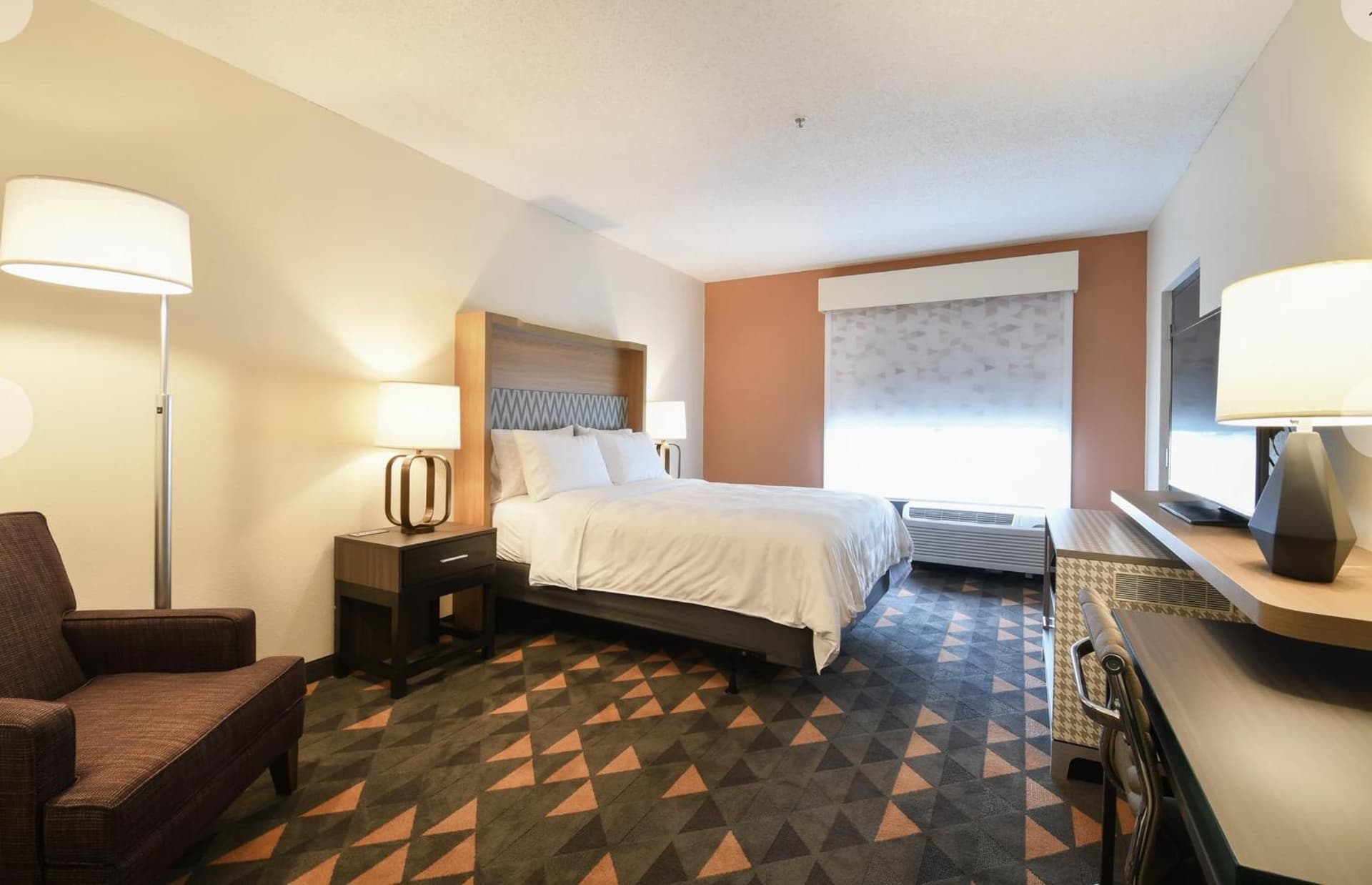 Holiday Inn Fredericksburg - Conference Center by IHG gallery photo in Fredericksburg, VA — image 24