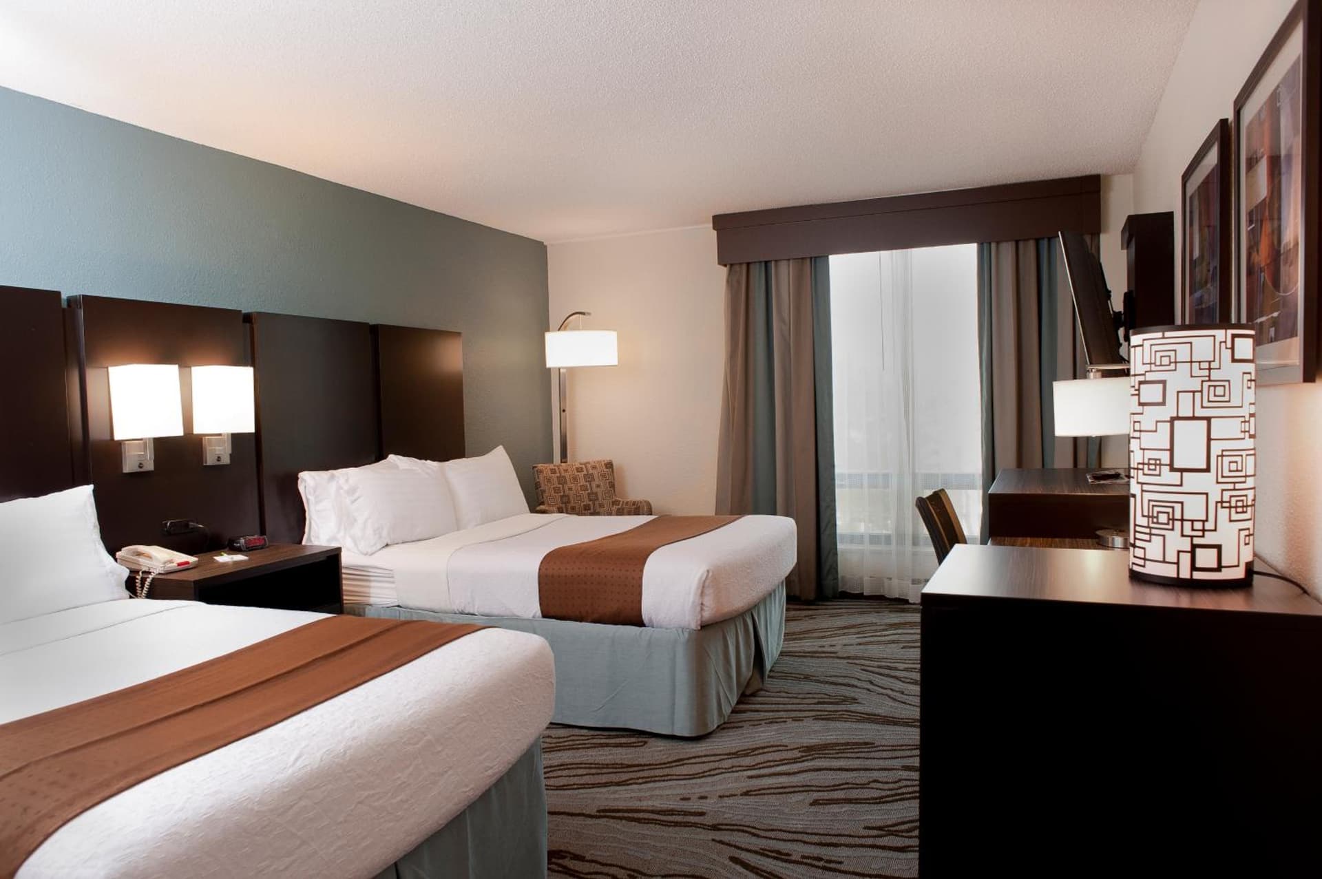 Holiday Inn Rock Island-Quad Cities by IHG interior in Rock Island, IL — gallery photo 2