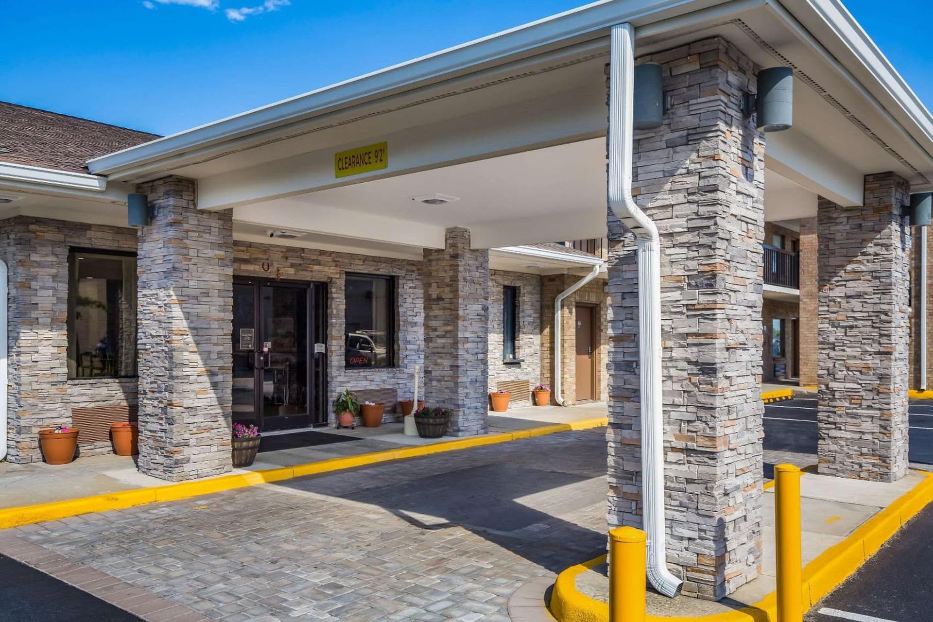 Quality Inn & Suites gallery photo in Suffolk, VA — image 32