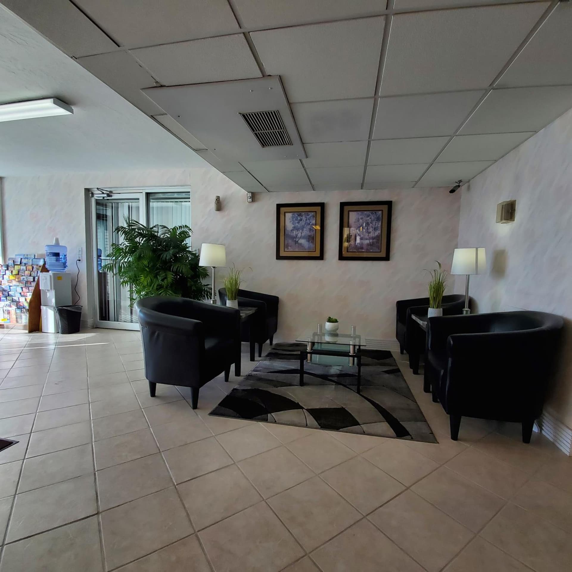 Hospitality Inn interior in North Platte, NE — gallery photo 2