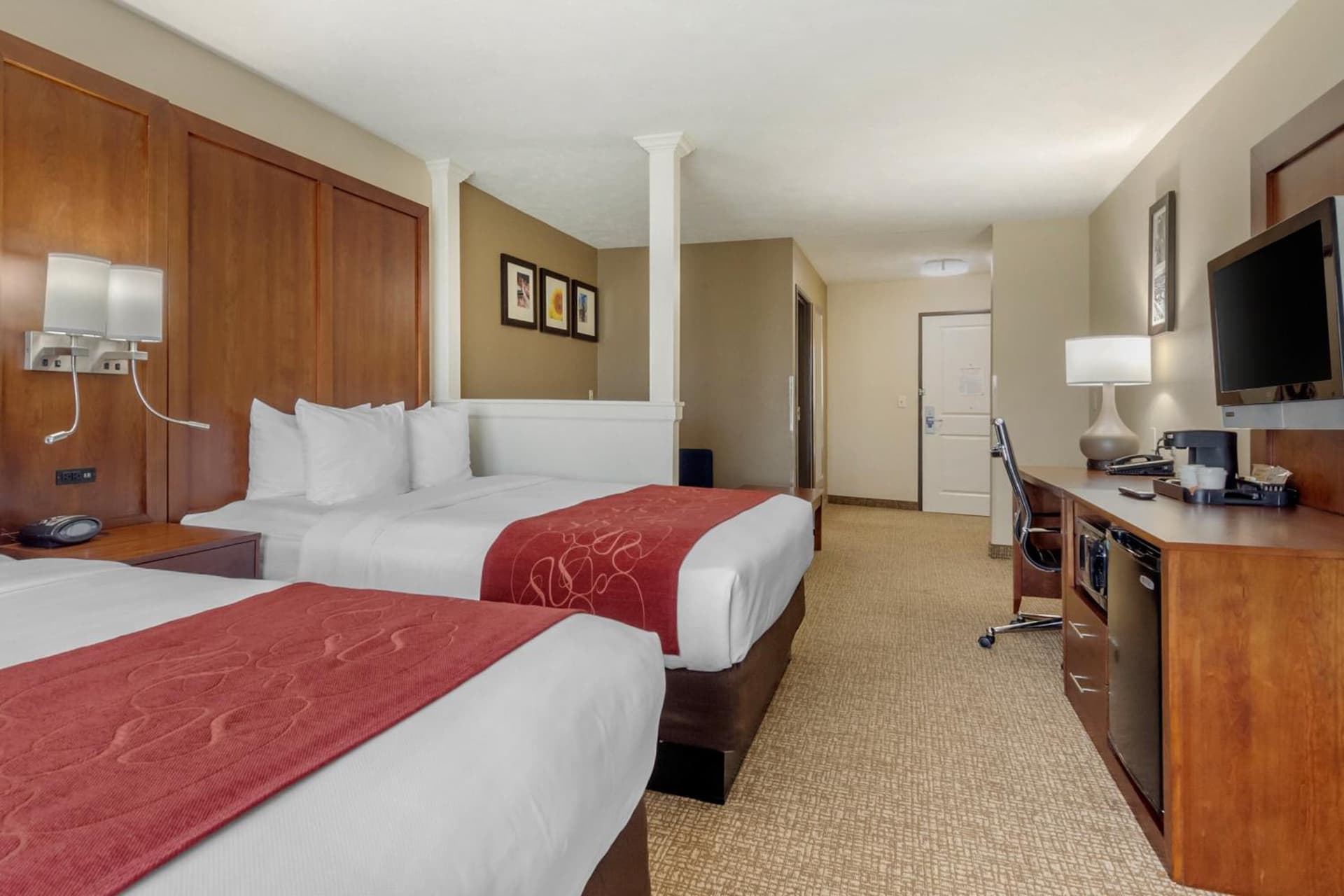 Comfort Suites Speedway - Kansas City gallery photo in Kansas City, KS — image 28