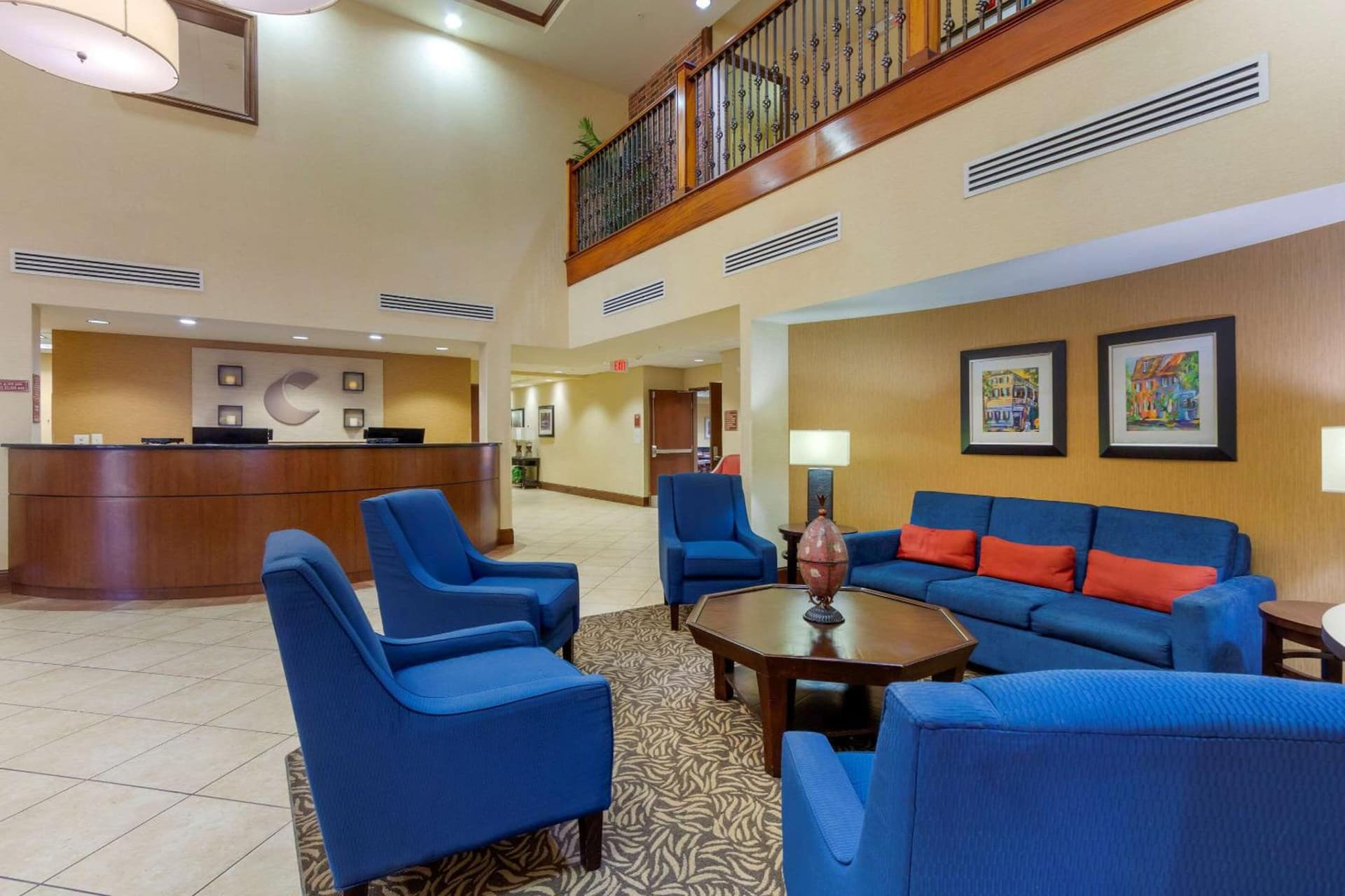 Comfort Suites Charleston West Ashley gallery photo in Charleston, SC — image 16