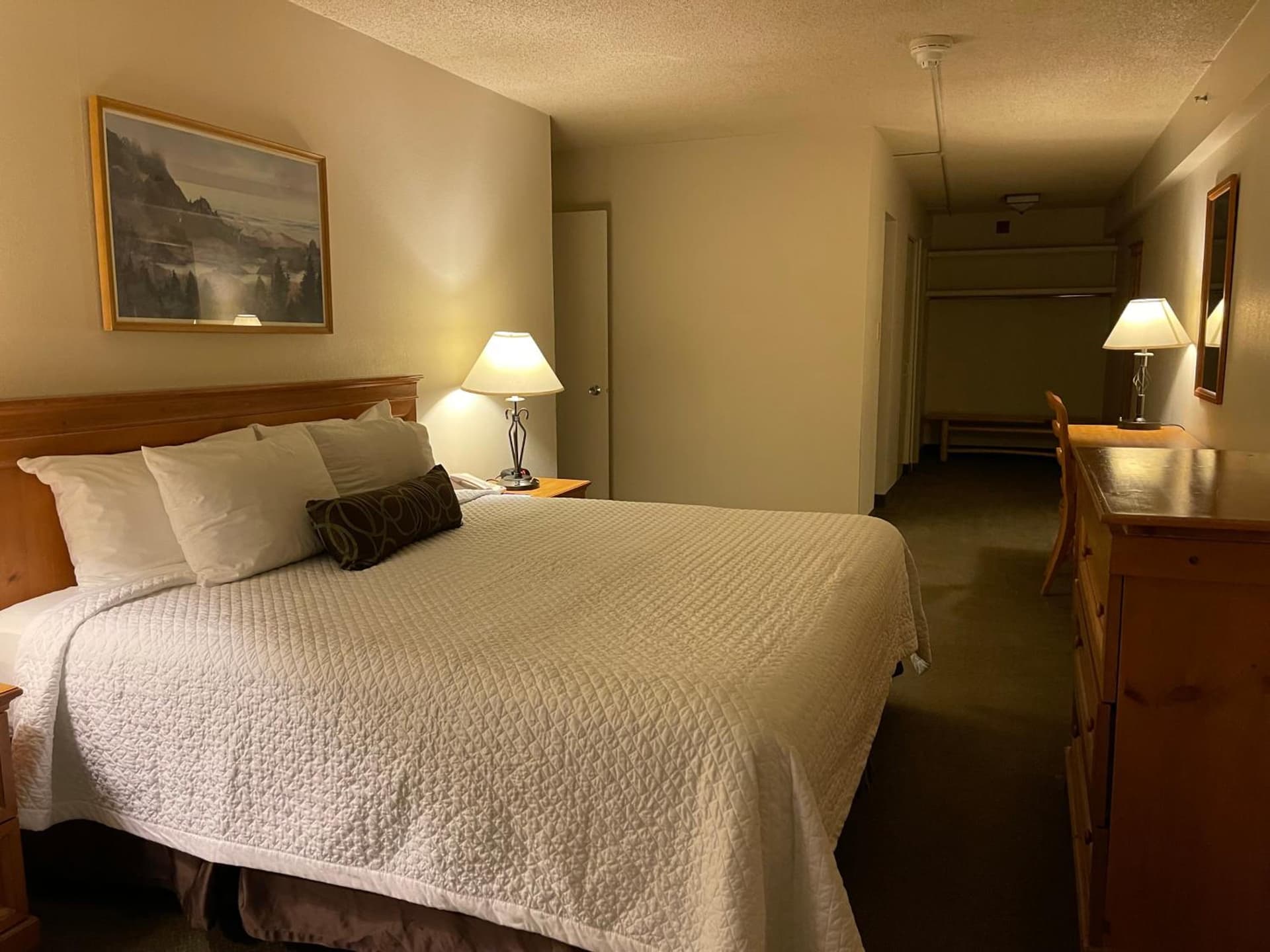 Coast Inn at Lake Hood gallery photo in Anchorage, AK — image 42