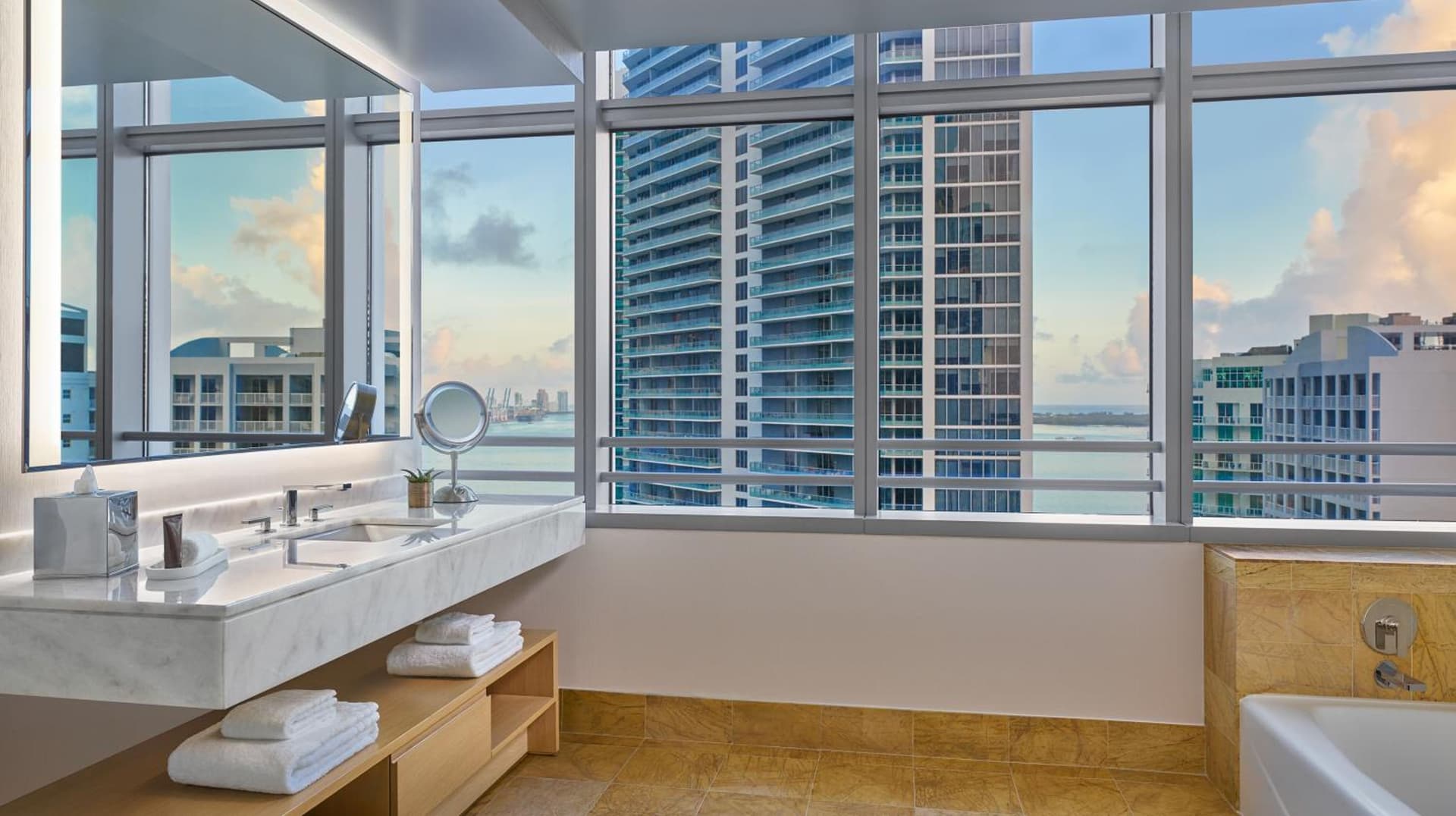 Brickell Arch, a Luxury Collection Hotel, Miami gallery photo in Miami, FL — image 26