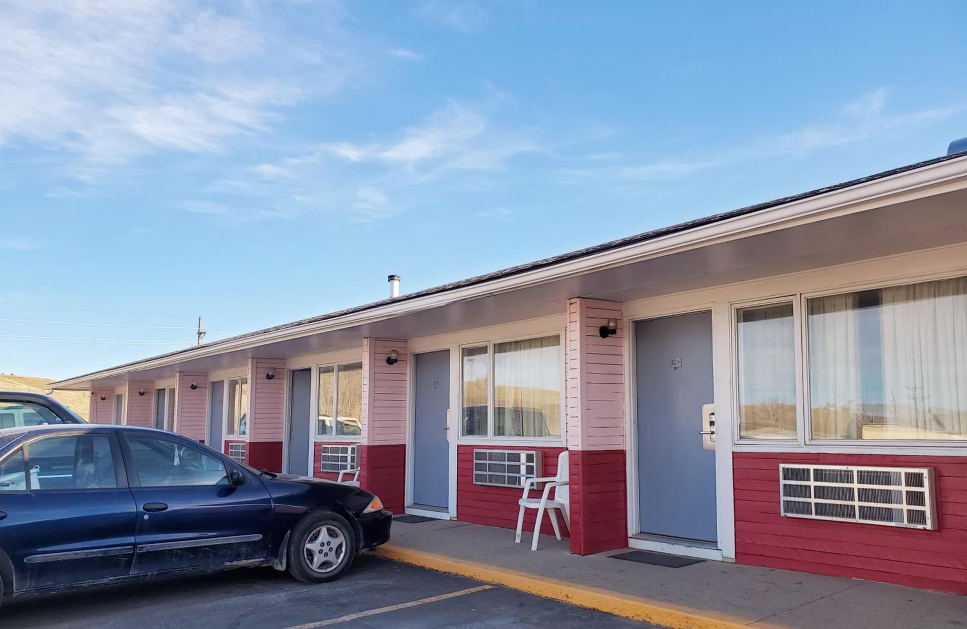 The Budget Inn Express featured exterior or lobby in Sheridan, WY — similar hotel