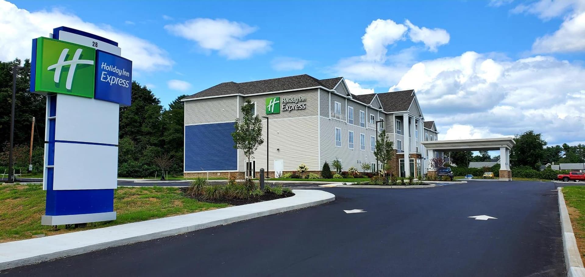 Holiday Inn Express - Wells-Ogunquit-Kennebunk by IHG featured exterior or lobby in Wells — similar hotel