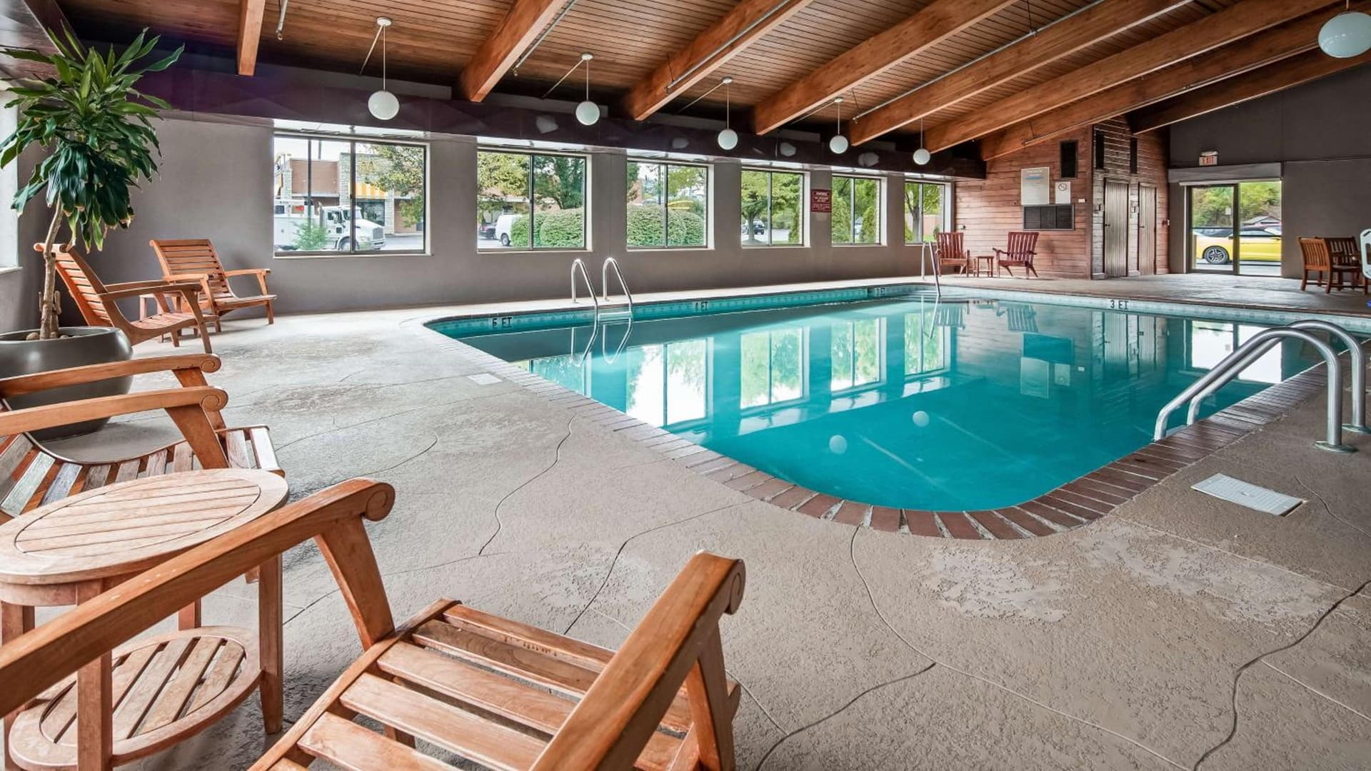 Best Western Plus North Canton Inn & Suites gallery photo in North Canton, OH — image 15