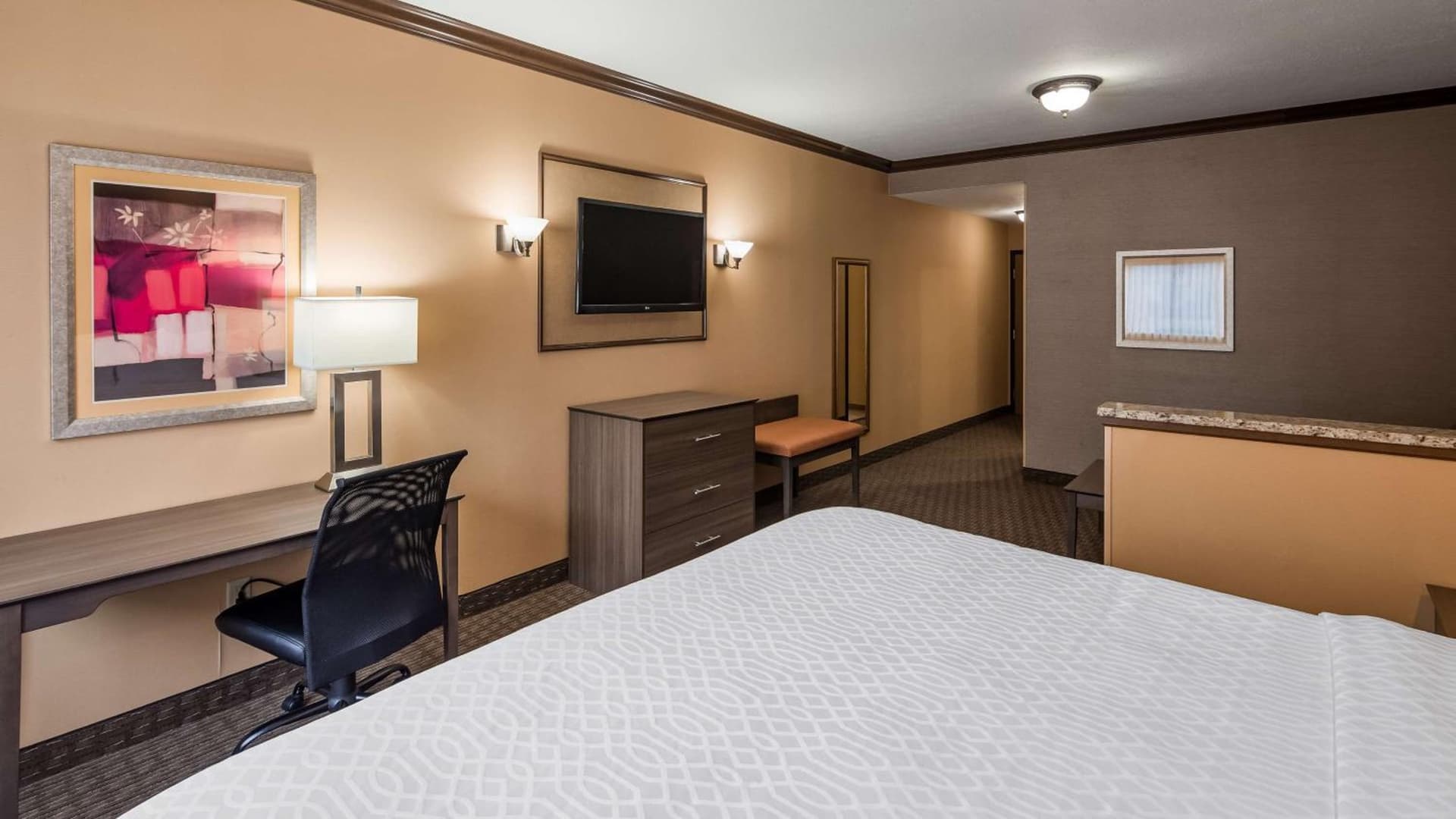Best Western Plus North Canton Inn & Suites gallery photo in North Canton, OH — image 25