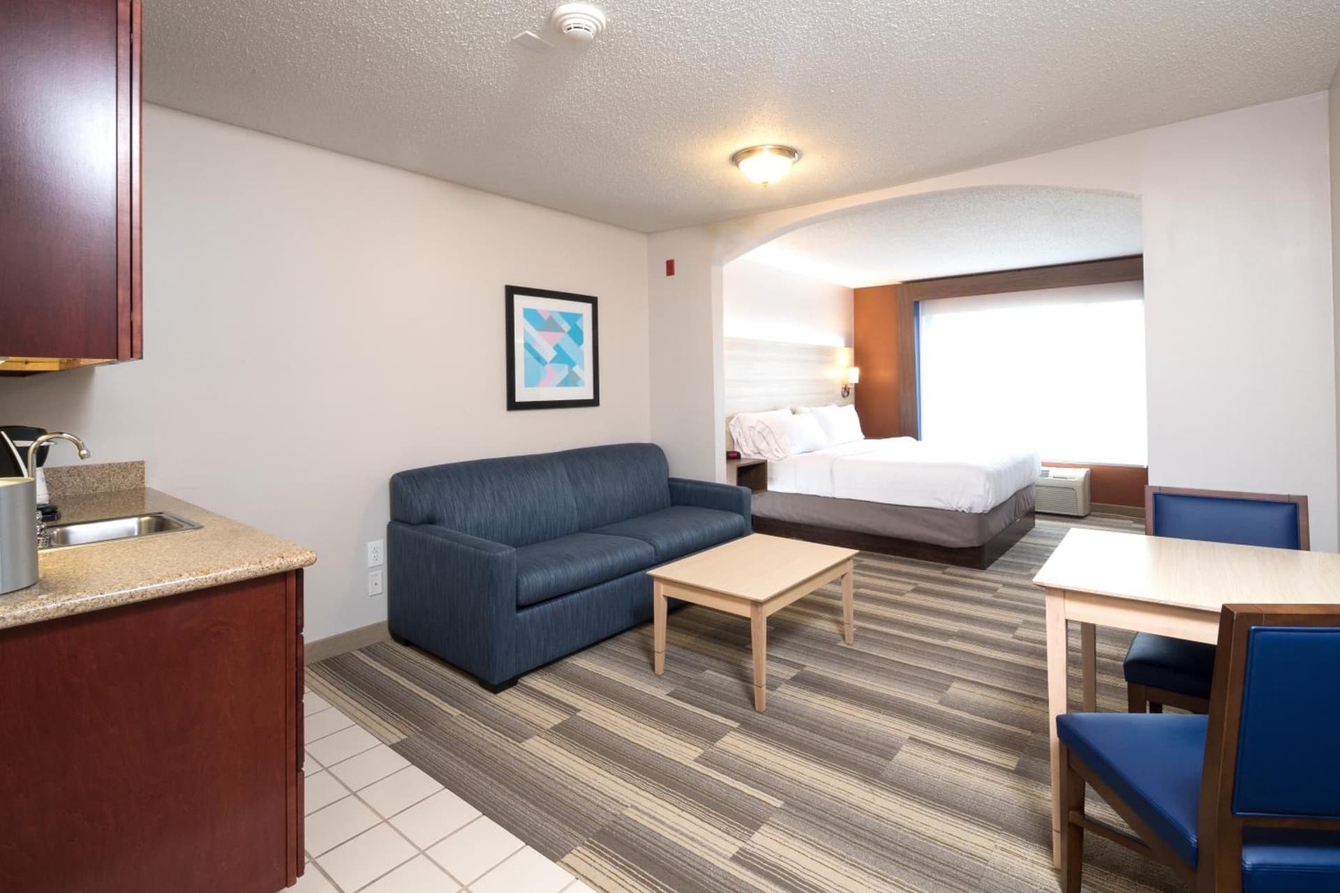 Holiday Inn Express Hotel & Suites Grand Blanc by IHG property views in Grand Blanc, MI — gallery photo 3
