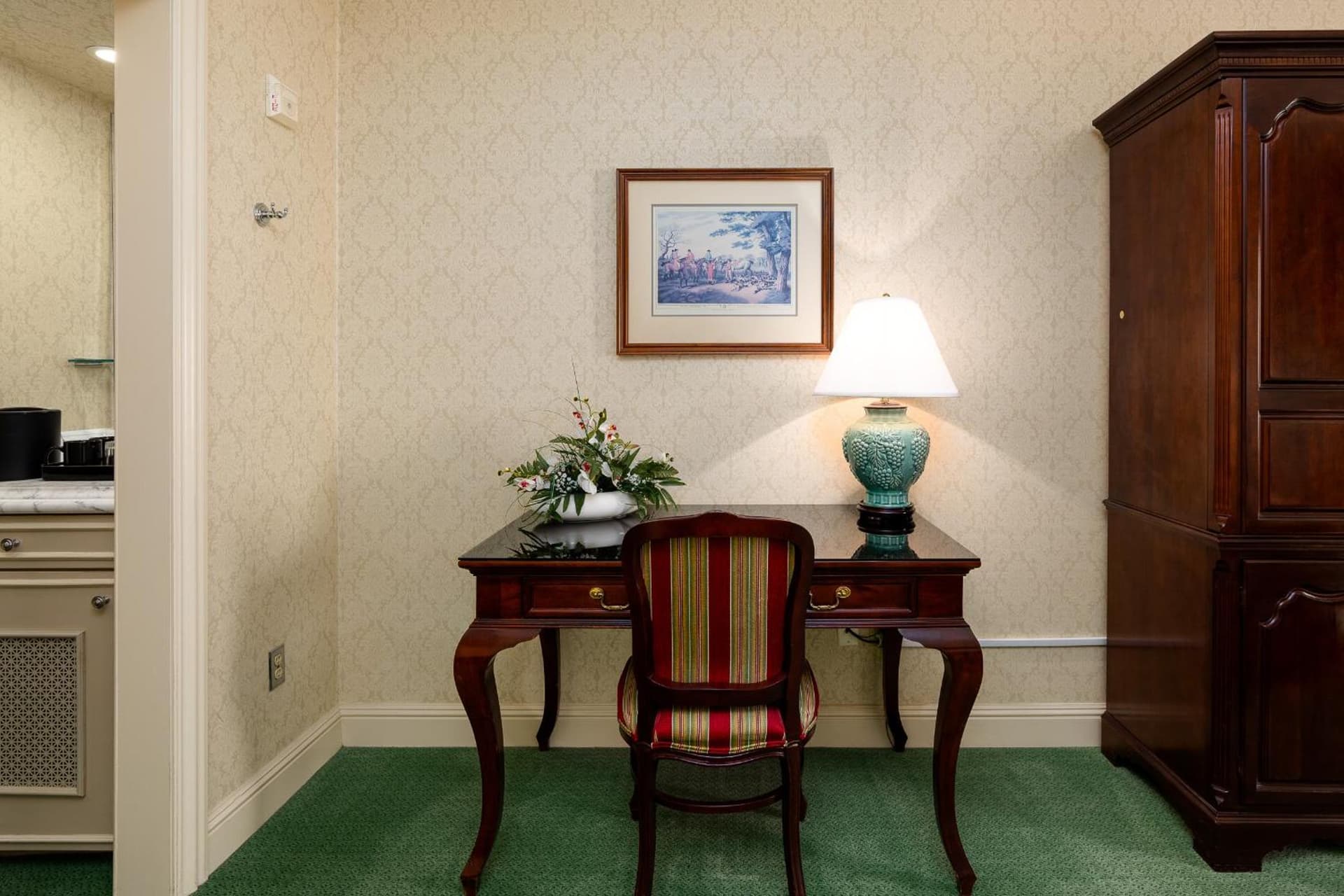 The Bristol Hotel Campbell San Jose gallery photo in Campbell, CA — image 12