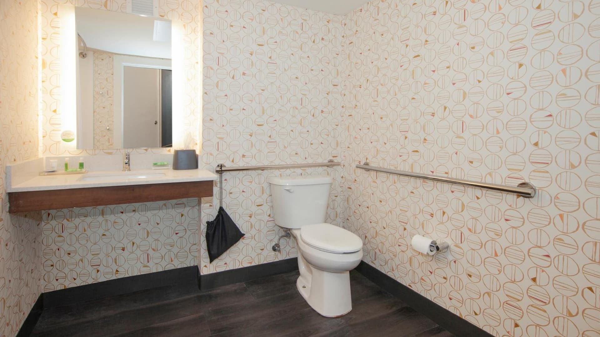 Holiday Inn Panama City by IHG gallery photo in Panama City, FL — image 85