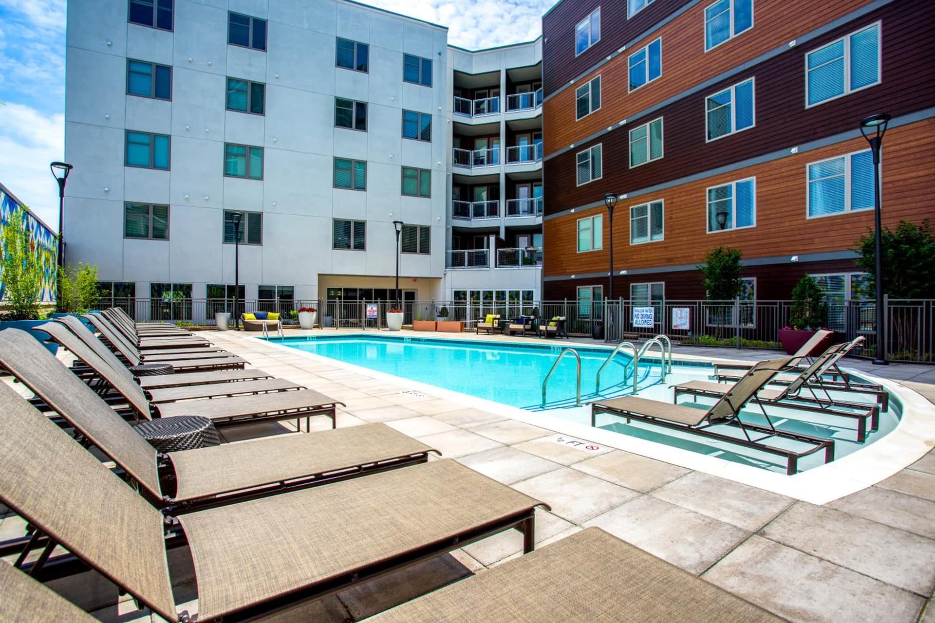 Placemakr Music Row - Vanderbilt interior in Nashville, TN — gallery photo 2