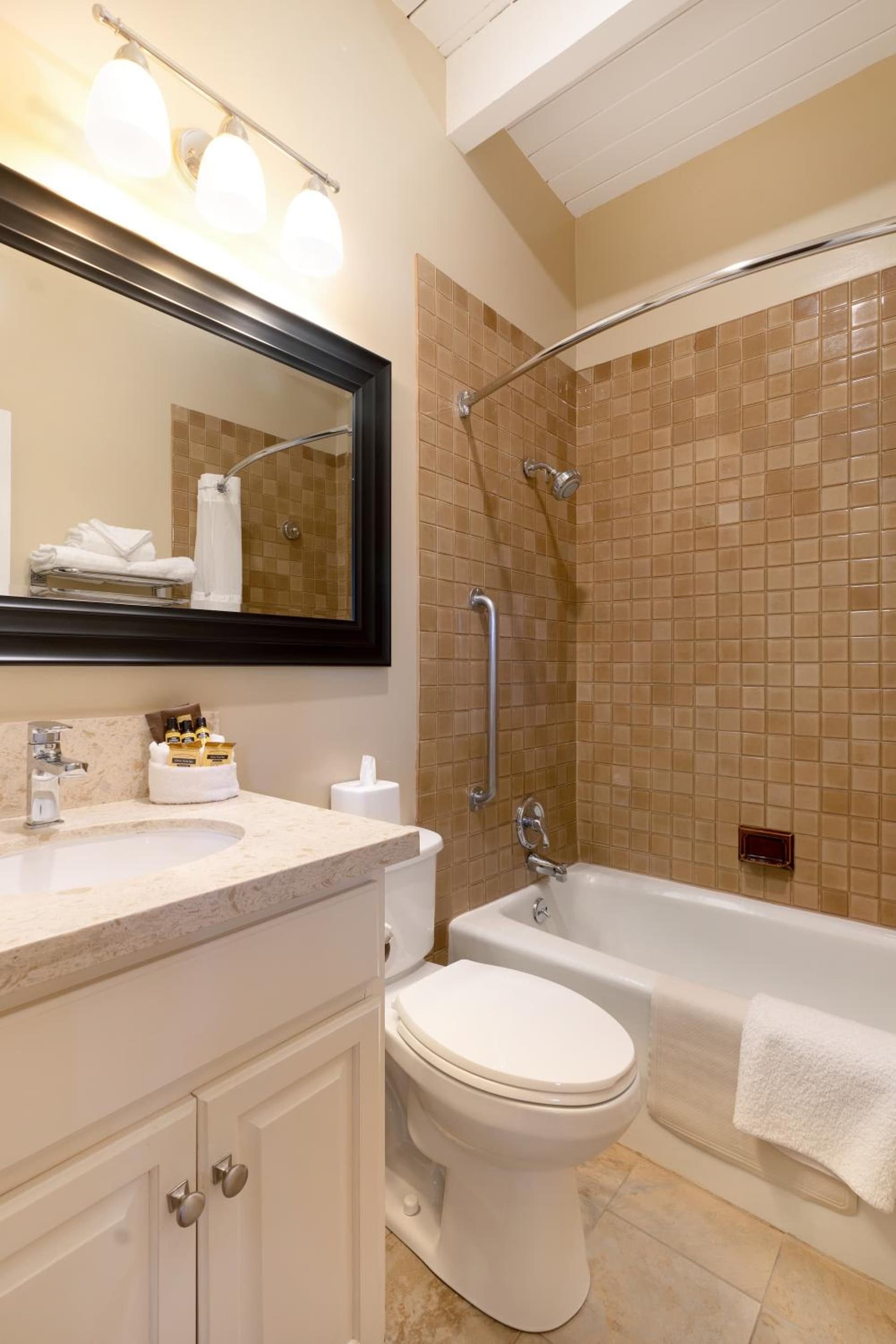 Best Western Plus Santa Barbara gallery photo in Santa Barbara, CA — image 17