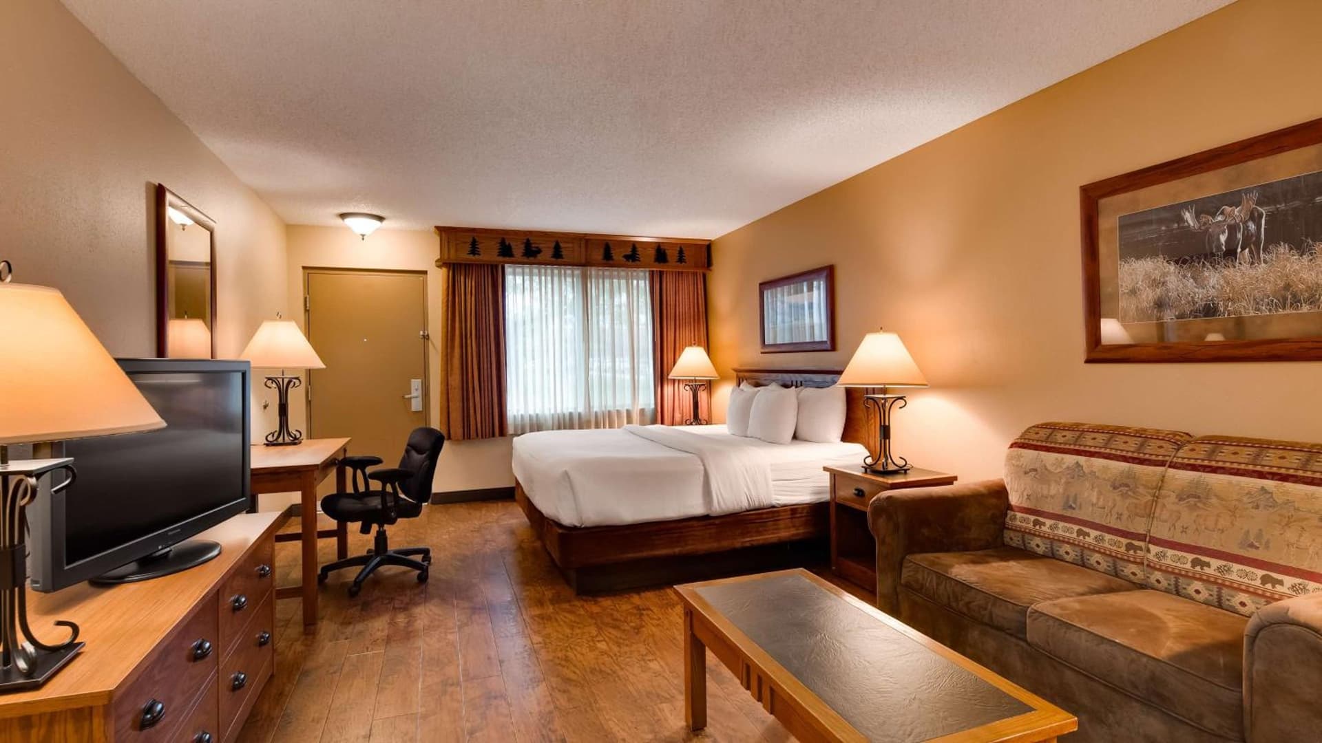 Best Western Plus Kelly Inn & Suites property views in Billings, MT — gallery photo 3