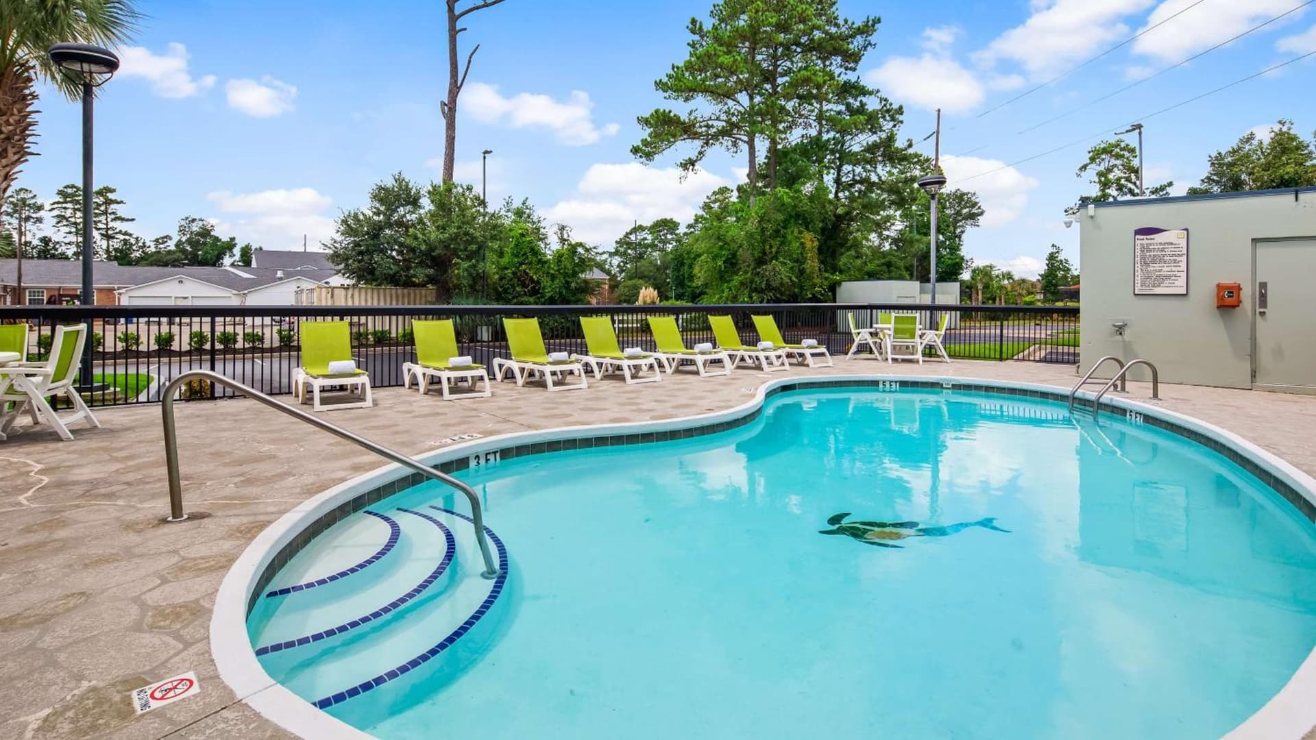 Best Western Plus Myrtle Beach@Intracoastal property views in Myrtle Beach, SC — gallery photo 3