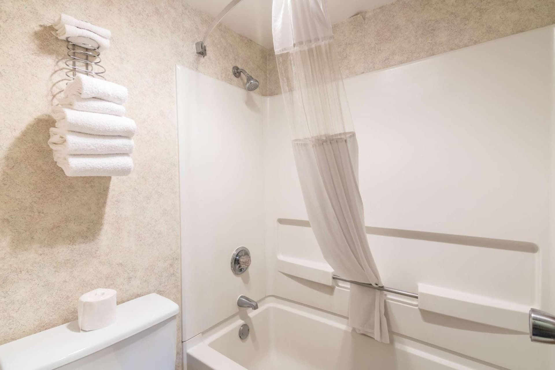 Motel 6-Eau Claire, WI gallery photo in Eau Claire, WI — image 45
