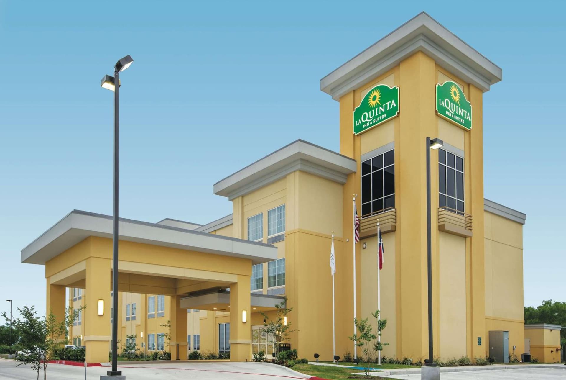 La Quinta by Wyndham Karnes City - Kenedy — hotel in Karnes City, Texas