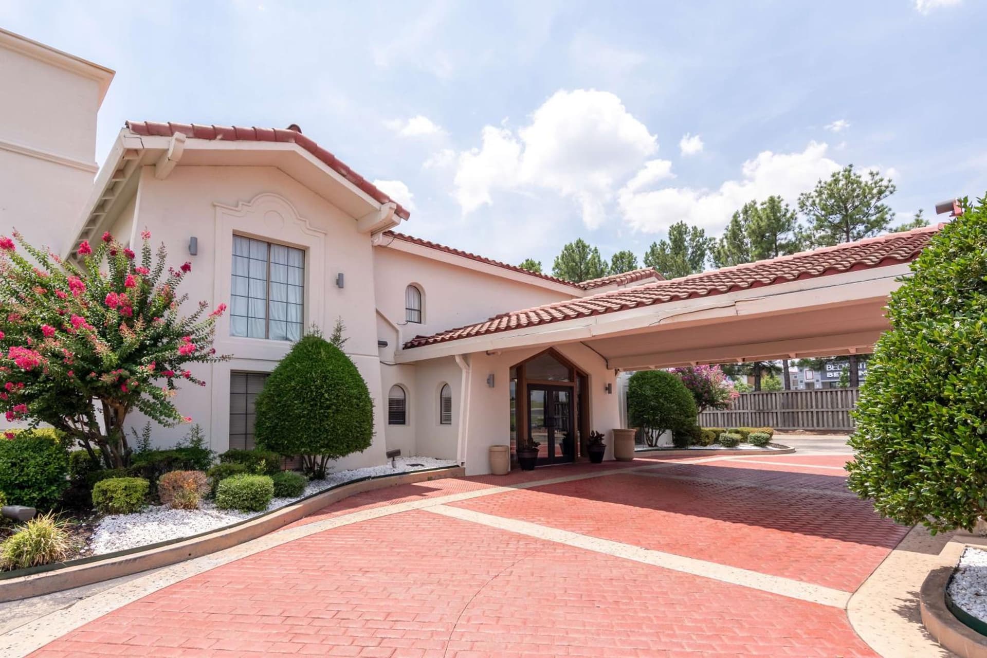 Motel 6-North Little Rock, AR - McCain property views in North Little Rock, AR — gallery photo 3