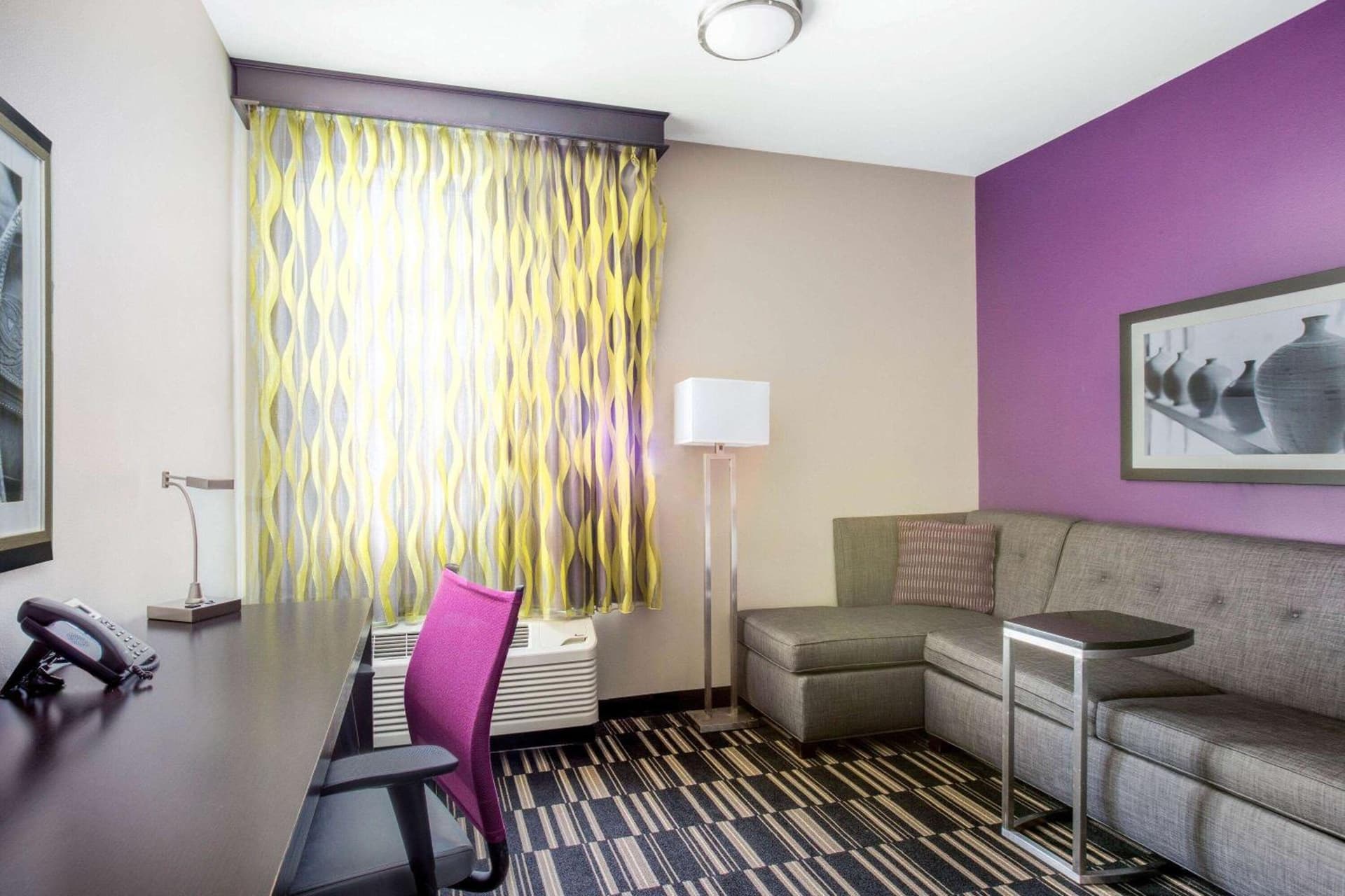 La Quinta by Wyndham McAllen Convention Center gallery photo in McAllen, TX — image 8