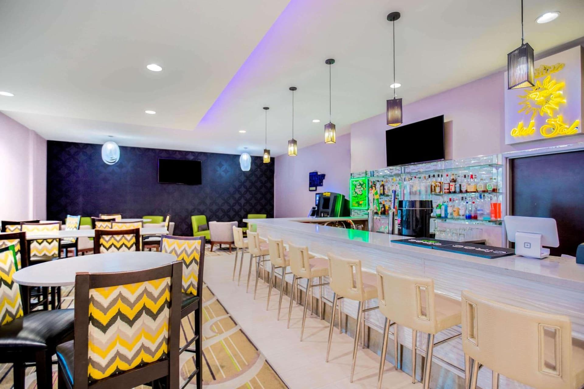 La Quinta by Wyndham McAllen Convention Center gallery photo in McAllen, TX — image 24