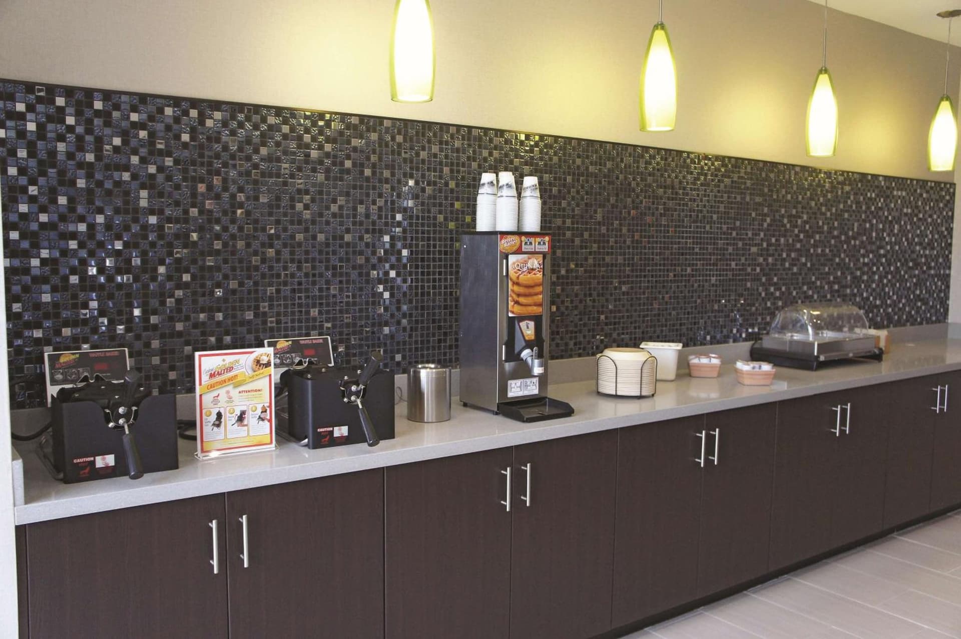 La Quinta by Wyndham McAllen Convention Center gallery photo in McAllen, TX — image 29