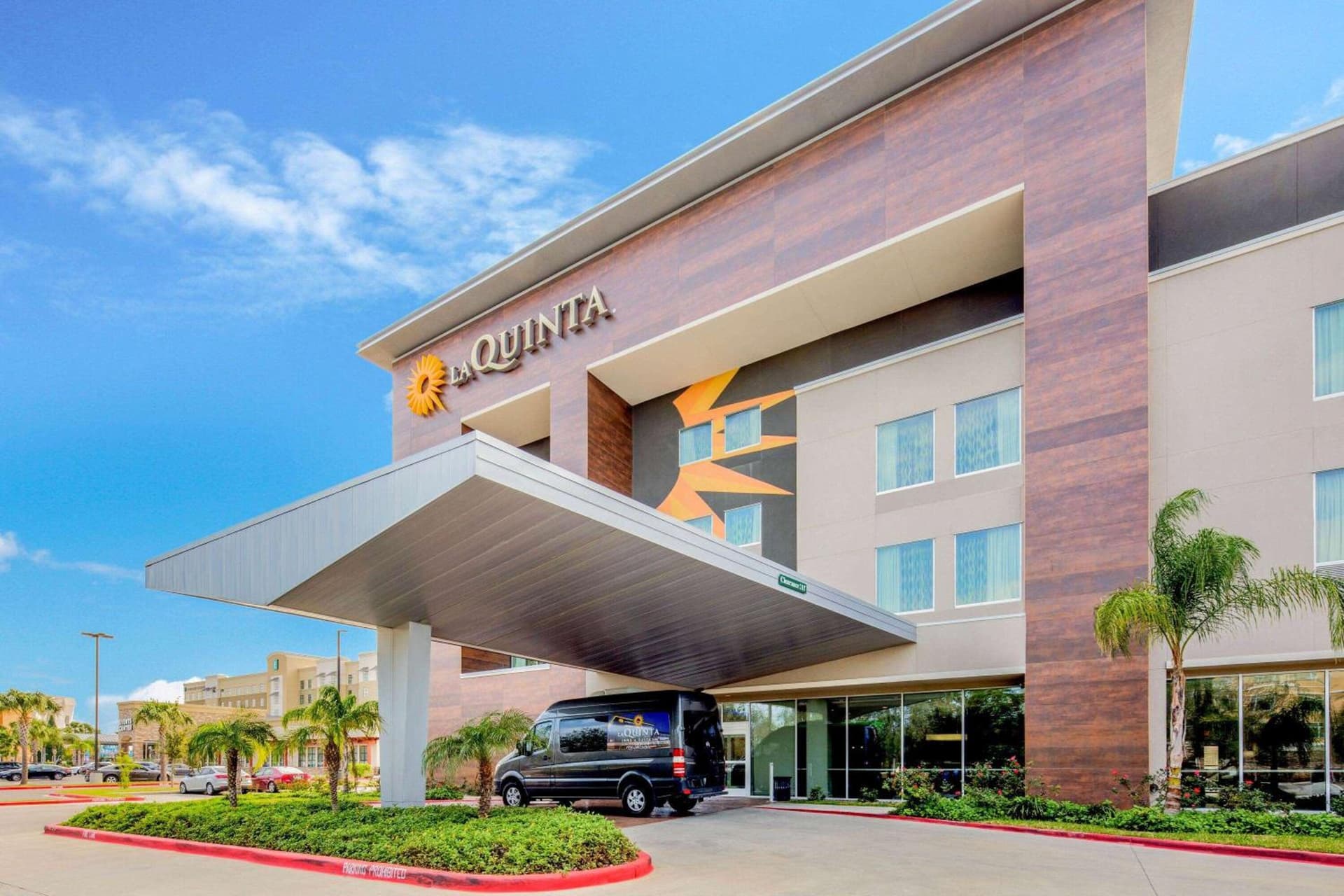 La Quinta by Wyndham McAllen Convention Center gallery photo in McAllen, TX — image 11