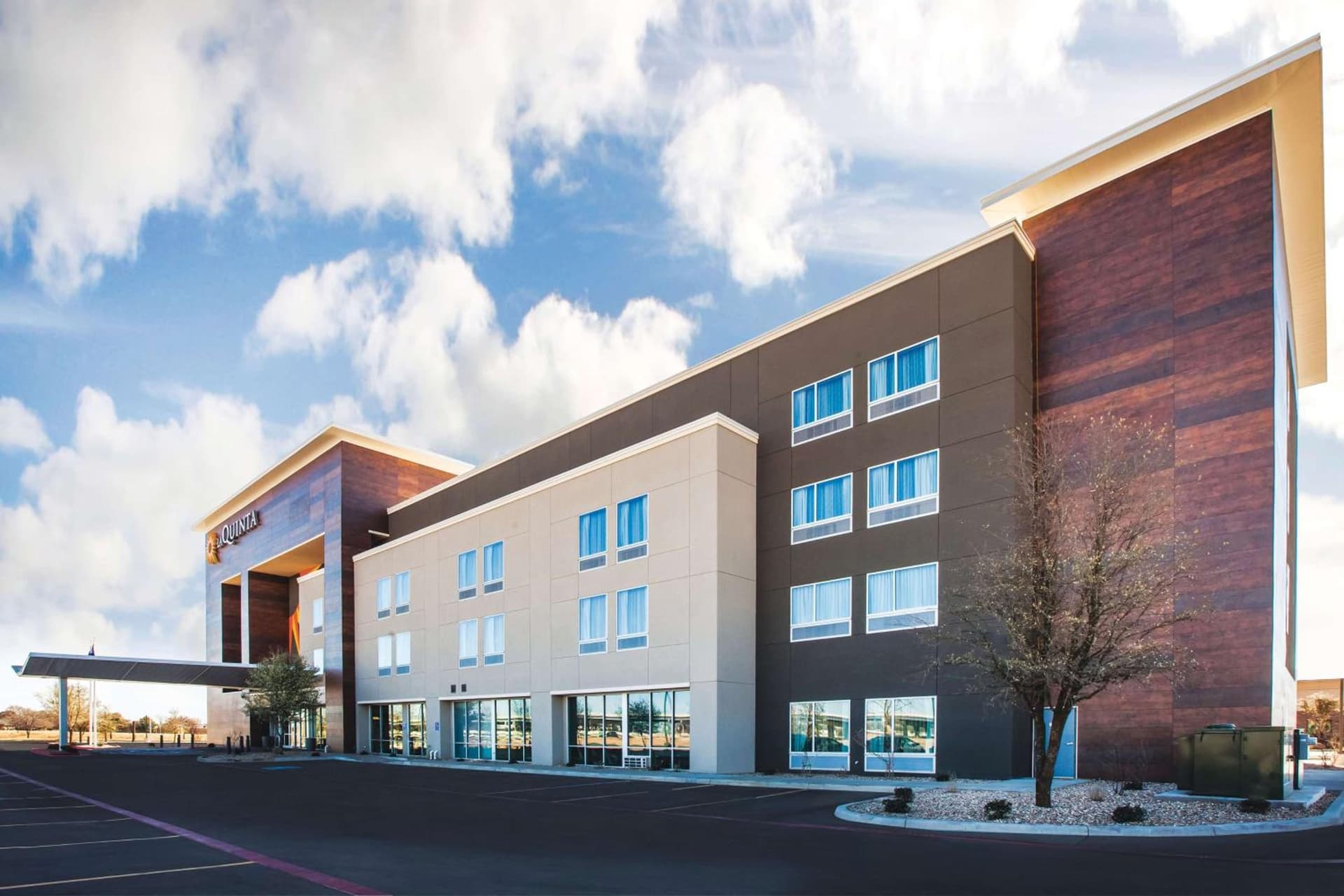 La Quinta by Wyndham Lubbock South featured exterior or lobby in Lubbock, TX — similar hotel