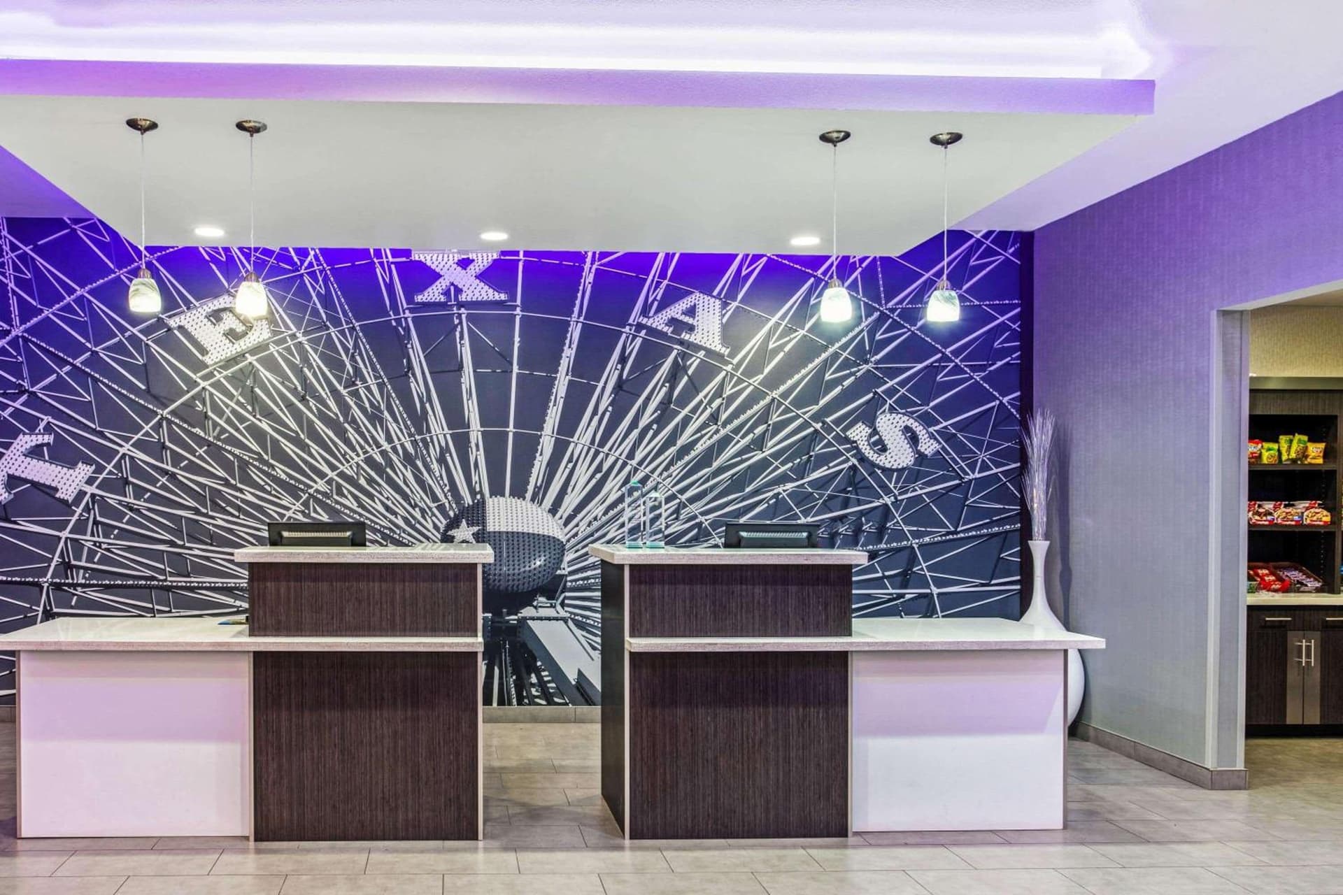 La Quinta by Wyndham Lubbock South gallery photo in Lubbock, TX — image 14