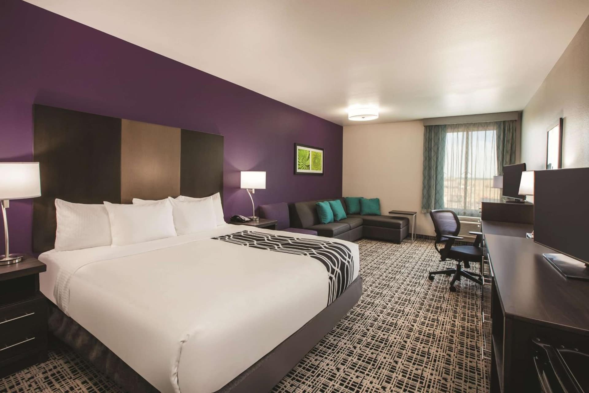 La Quinta by Wyndham Lubbock South gallery photo in Lubbock, TX — image 31