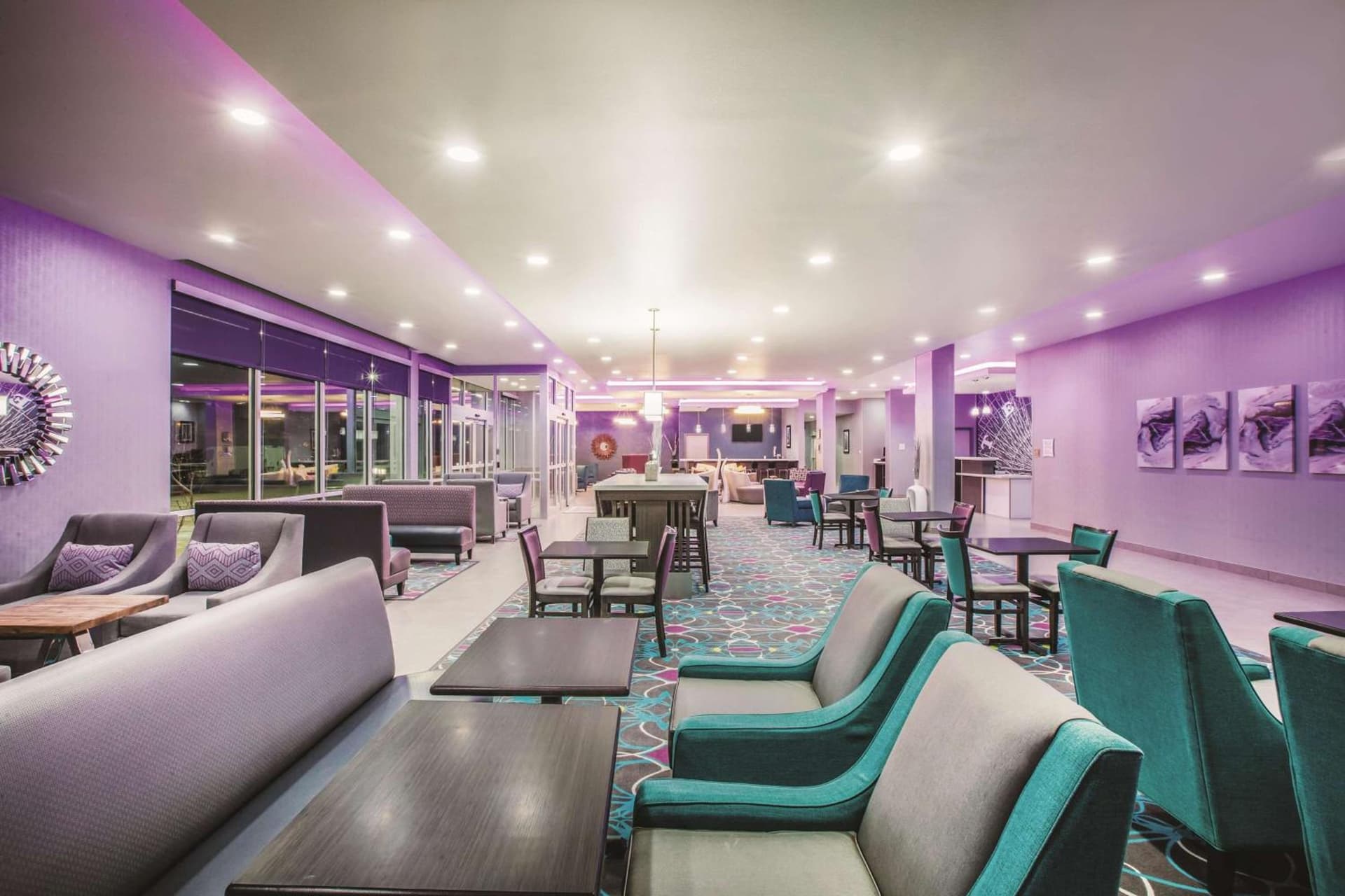 La Quinta by Wyndham Lubbock South gallery photo in Lubbock, TX — image 23