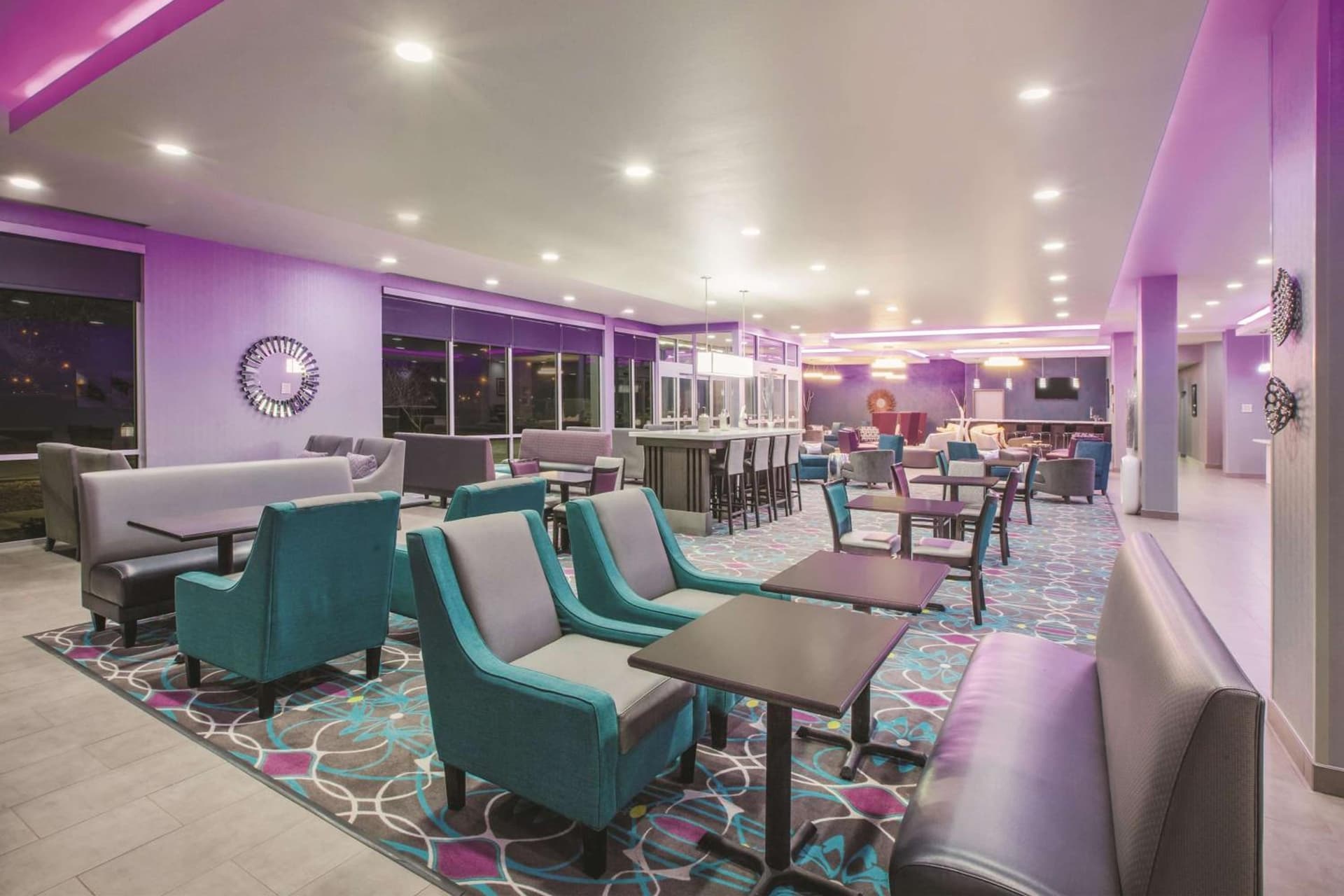 La Quinta by Wyndham Lubbock South gallery photo in Lubbock, TX — image 58