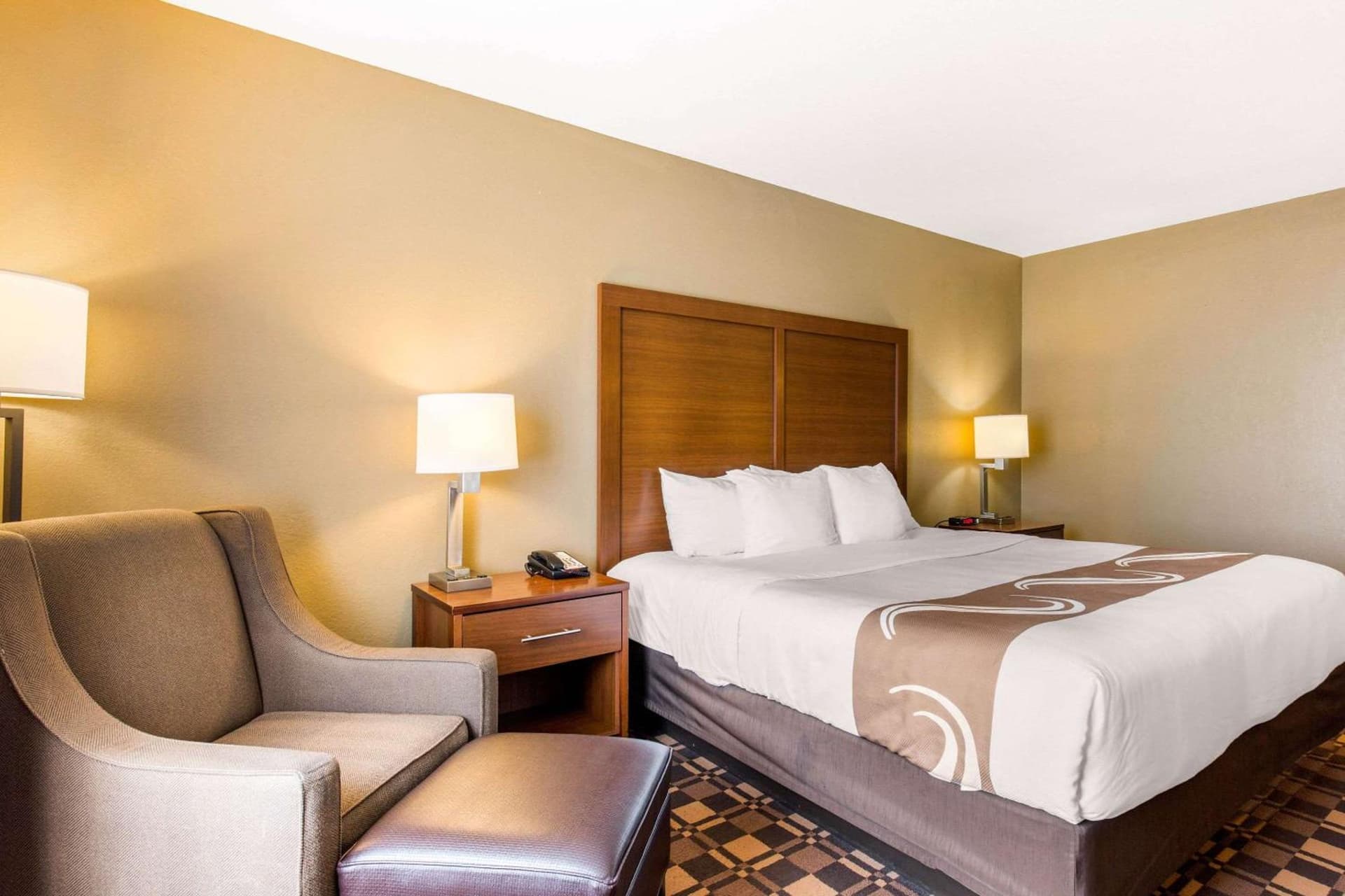 Quality Inn & Suites Georgetown - Seaford gallery photo in Georgetown, DE — image 19