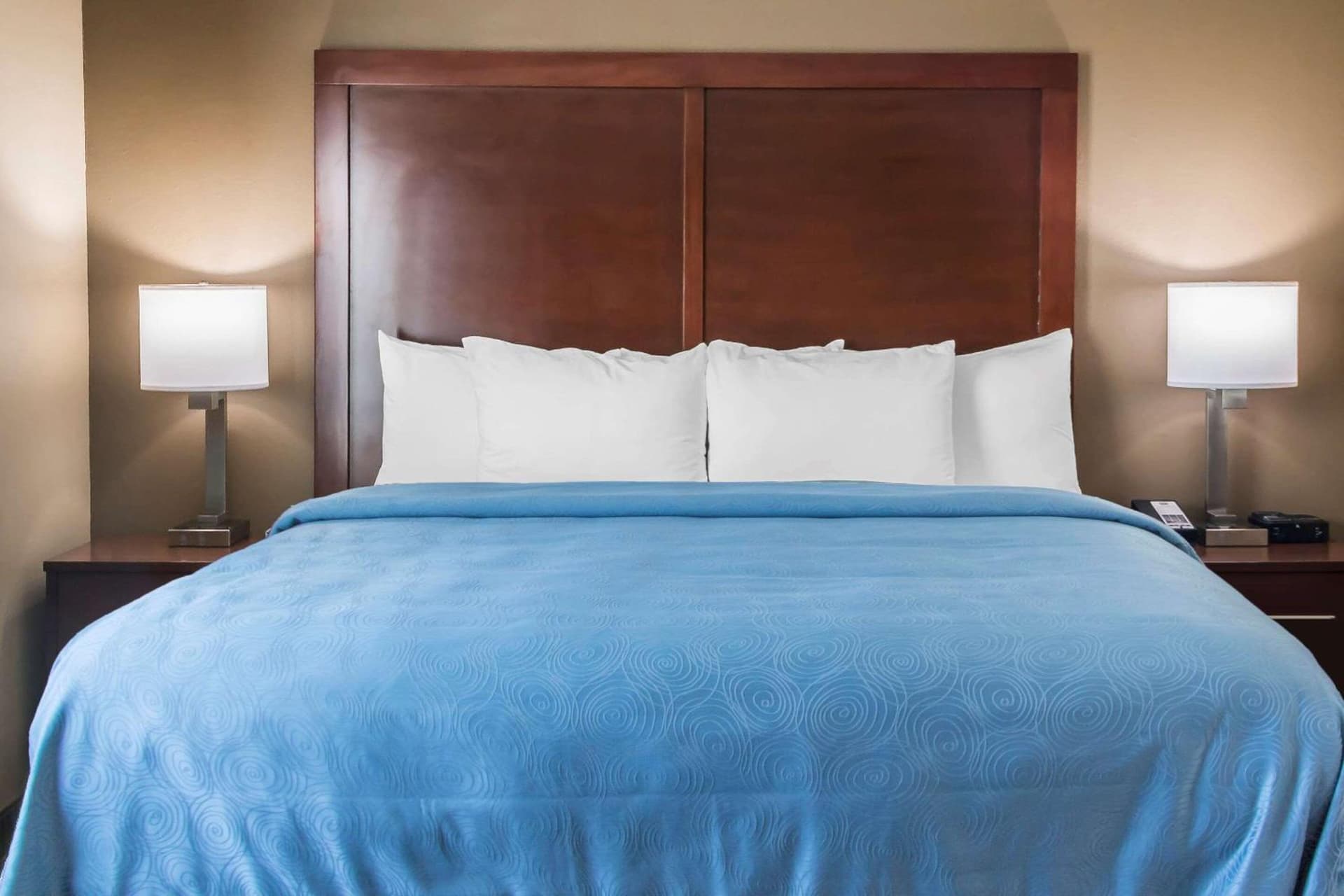 MainStay Suites Edinburg South gallery photo in Edinburg, TX — image 16