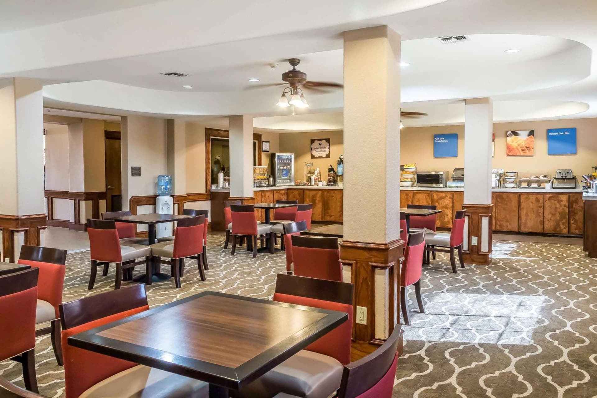 MainStay Suites Edinburg South interior in Edinburg, TX — gallery photo 2