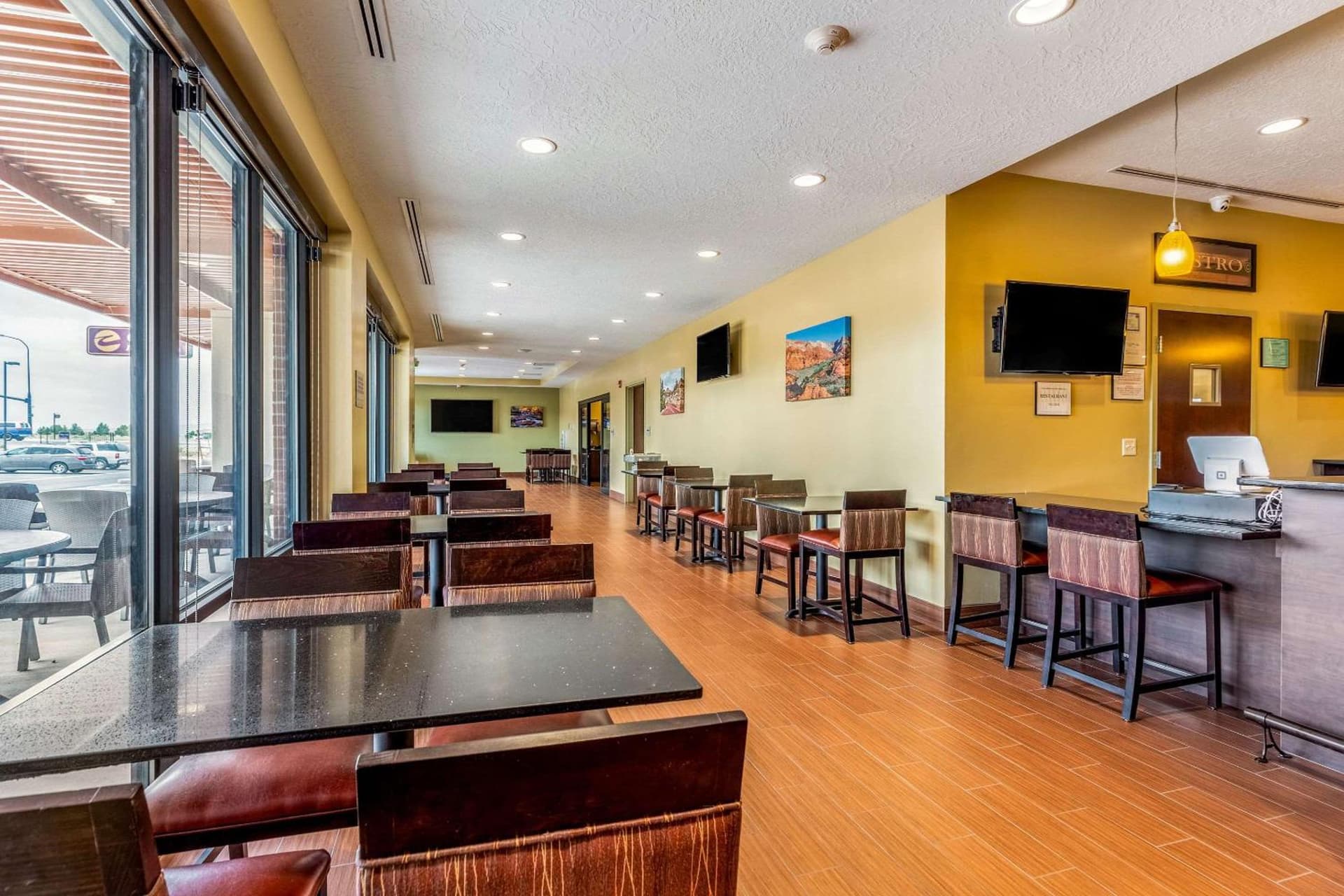 Sleep Inn & Suites Hurricane Zion Park Area gallery photo in Hurricane, UT — image 43
