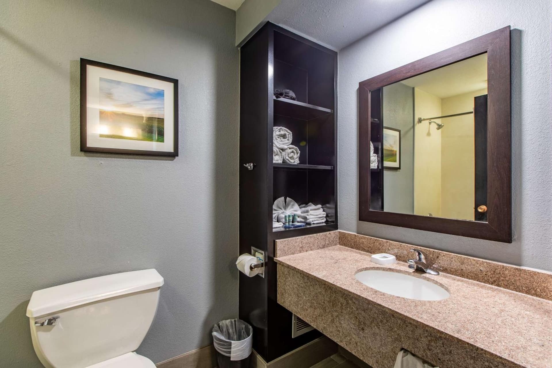 Best Western Rochester Hotel Mayo Clinic Area/ St. Mary's gallery photo in Rochester, MN — image 36