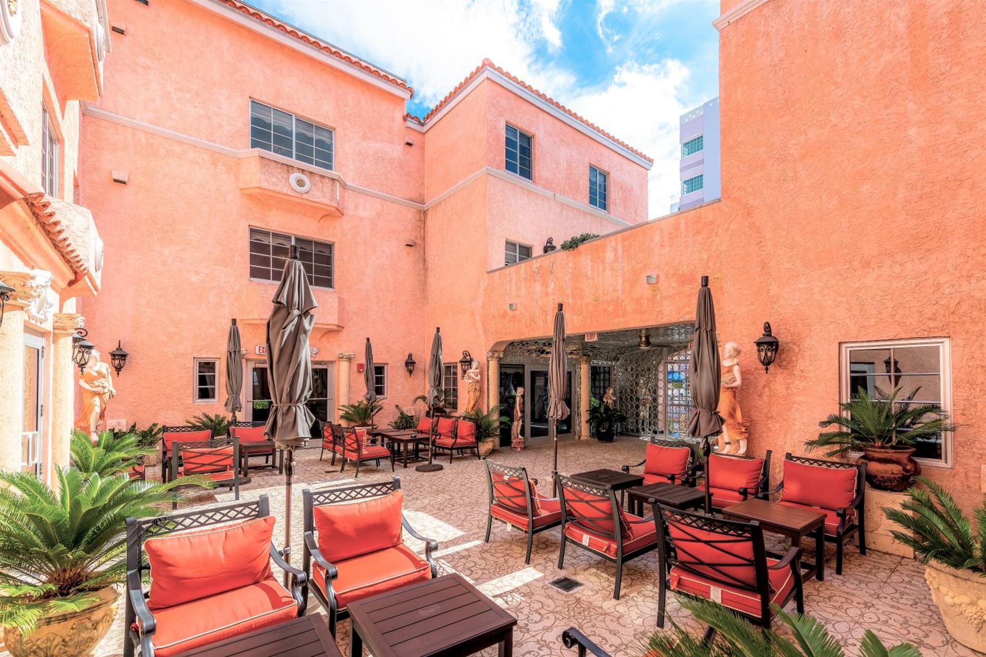 Secret Garden Miami Beach interior in Miami Beach, FL — gallery photo 2