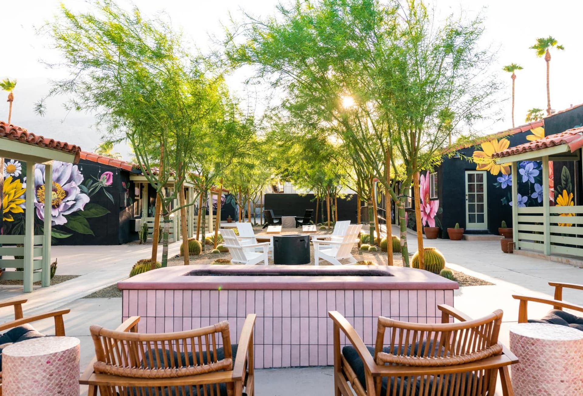 Fleur Noire Hotel - 21 and Over gallery photo in Palm Springs, CA — image 54