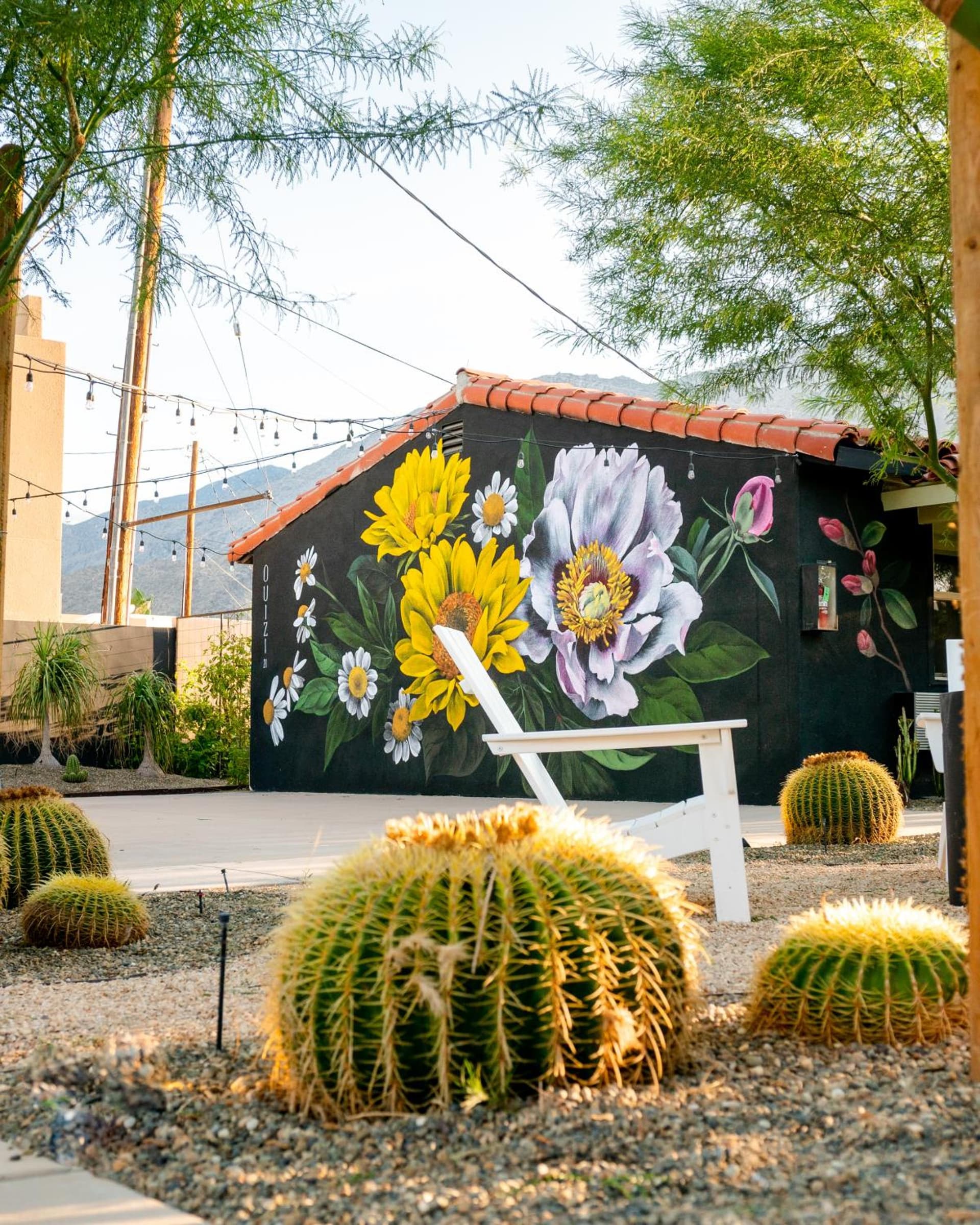 Fleur Noire Hotel - 21 and Over gallery photo in Palm Springs, CA — image 7