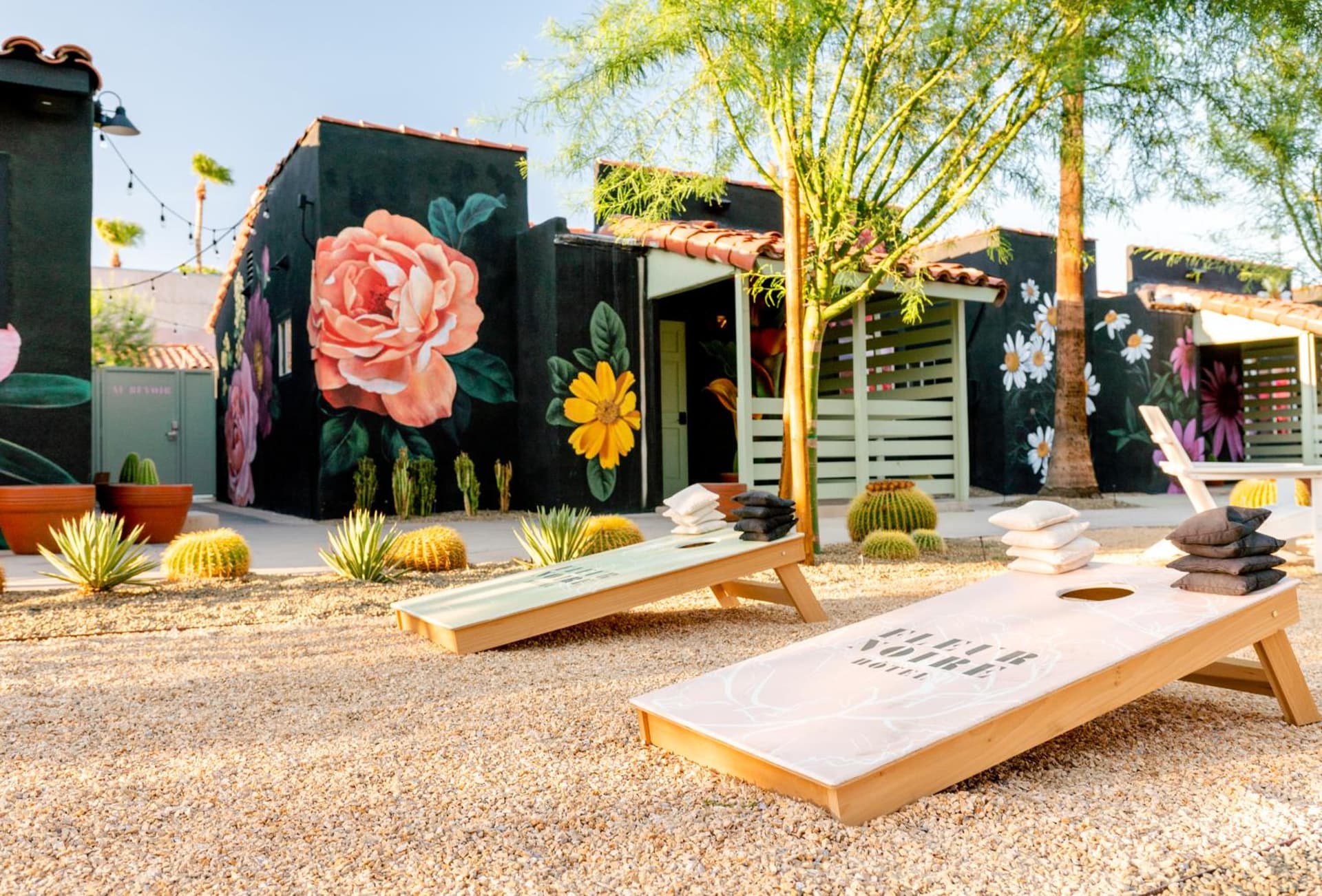 Fleur Noire Hotel - 21 and Over gallery photo in Palm Springs, CA — image 30