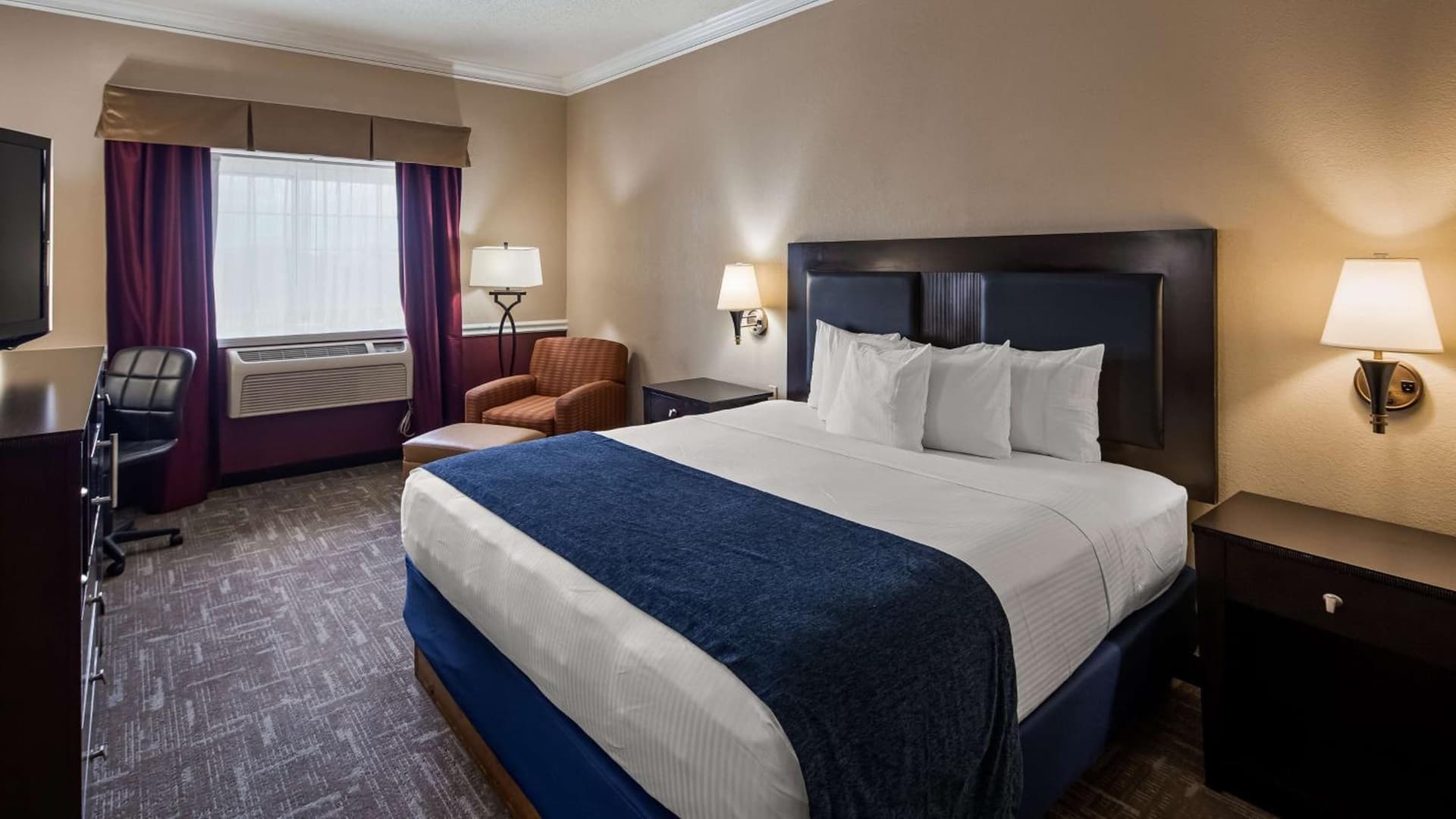 Best Western Greenfield Inn gallery photo in Allen Park, MI — image 21