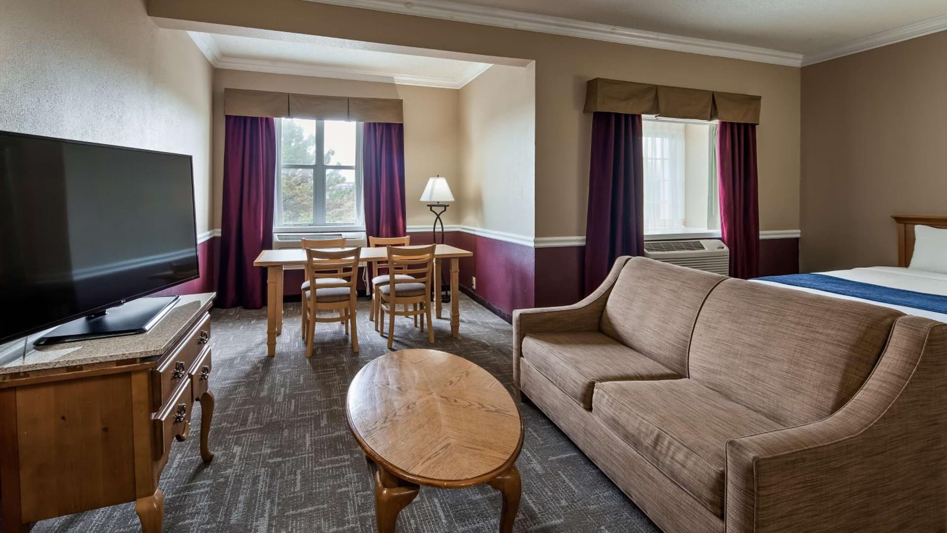 Best Western Greenfield Inn gallery photo in Allen Park, MI — image 28