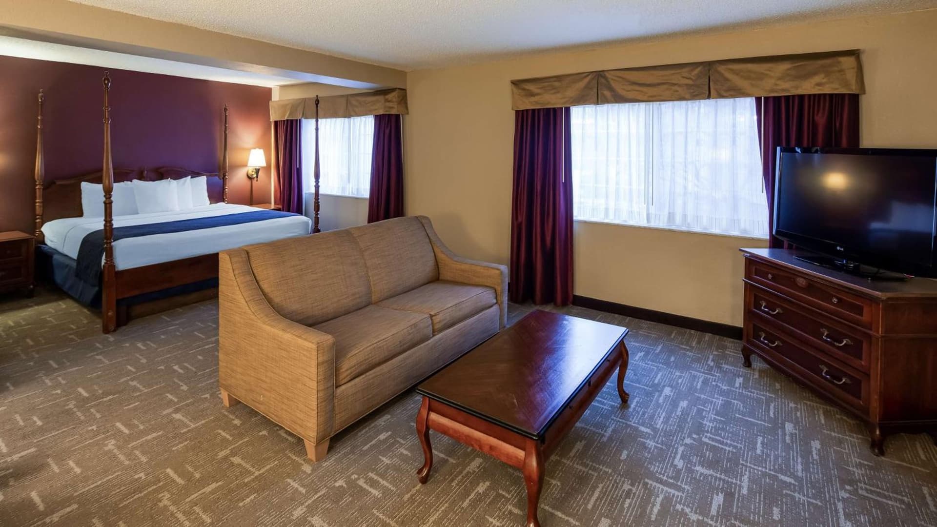 Best Western Greenfield Inn gallery photo in Allen Park, MI — image 23