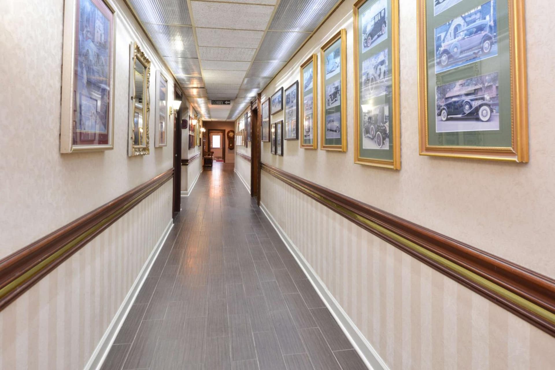 Best Western Greenfield Inn gallery photo in Allen Park, MI — image 44
