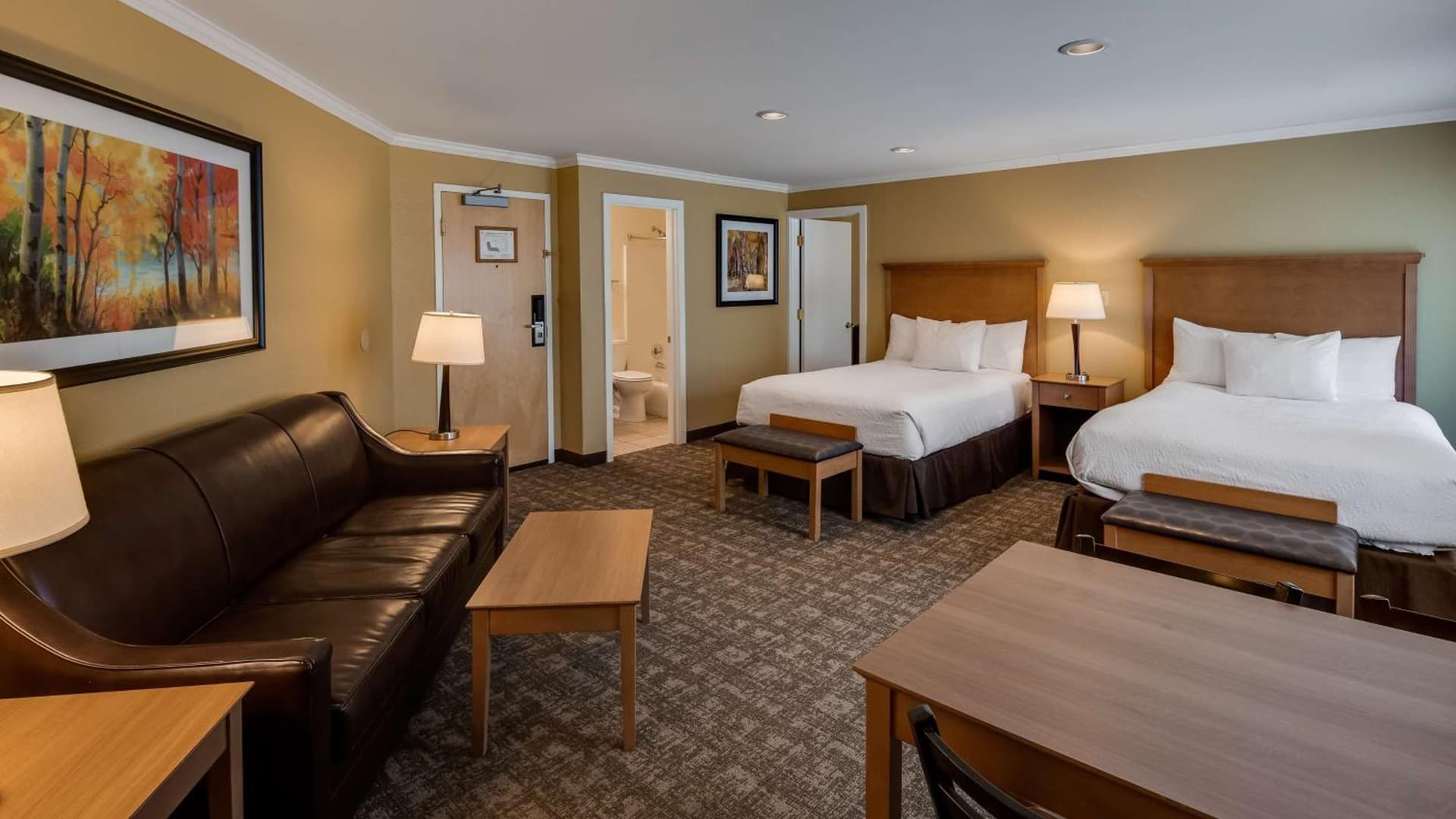 Best Western Plus Windjammer Inn & Conference Center gallery photo in Burlington, VT — image 74