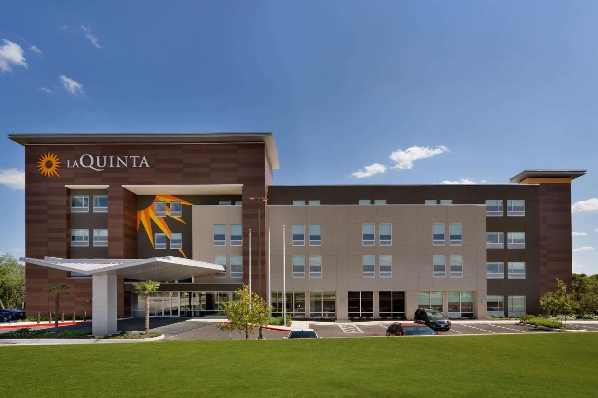 La Quinta Inn & Suites by Wyndham San Antonio Seaworld LAFB featured exterior or lobby in San Antonio, TX — similar hotel