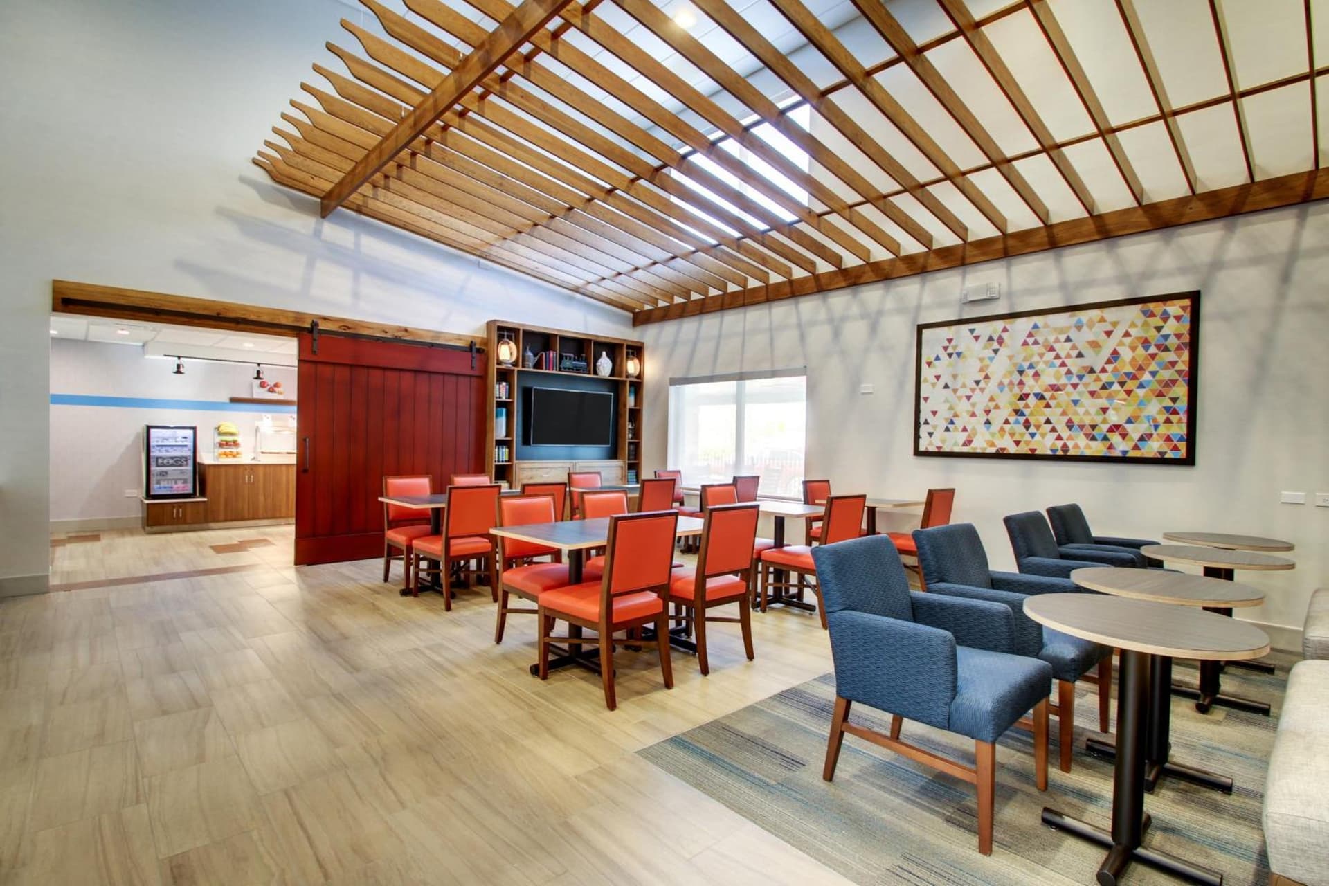 Holiday Inn Express & Suites Aurora - Naperville by IHG gallery photo in Aurora, IL — image 8