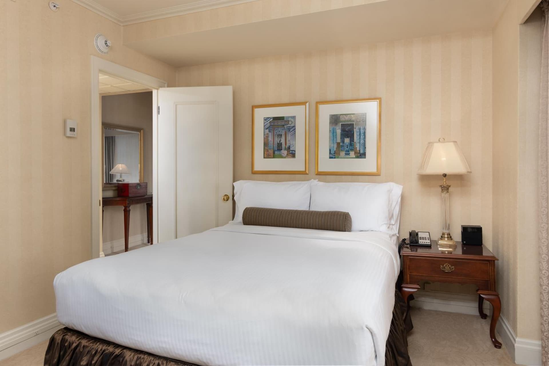 Mayflower Park Hotel gallery photo in Seattle, WA — image 29