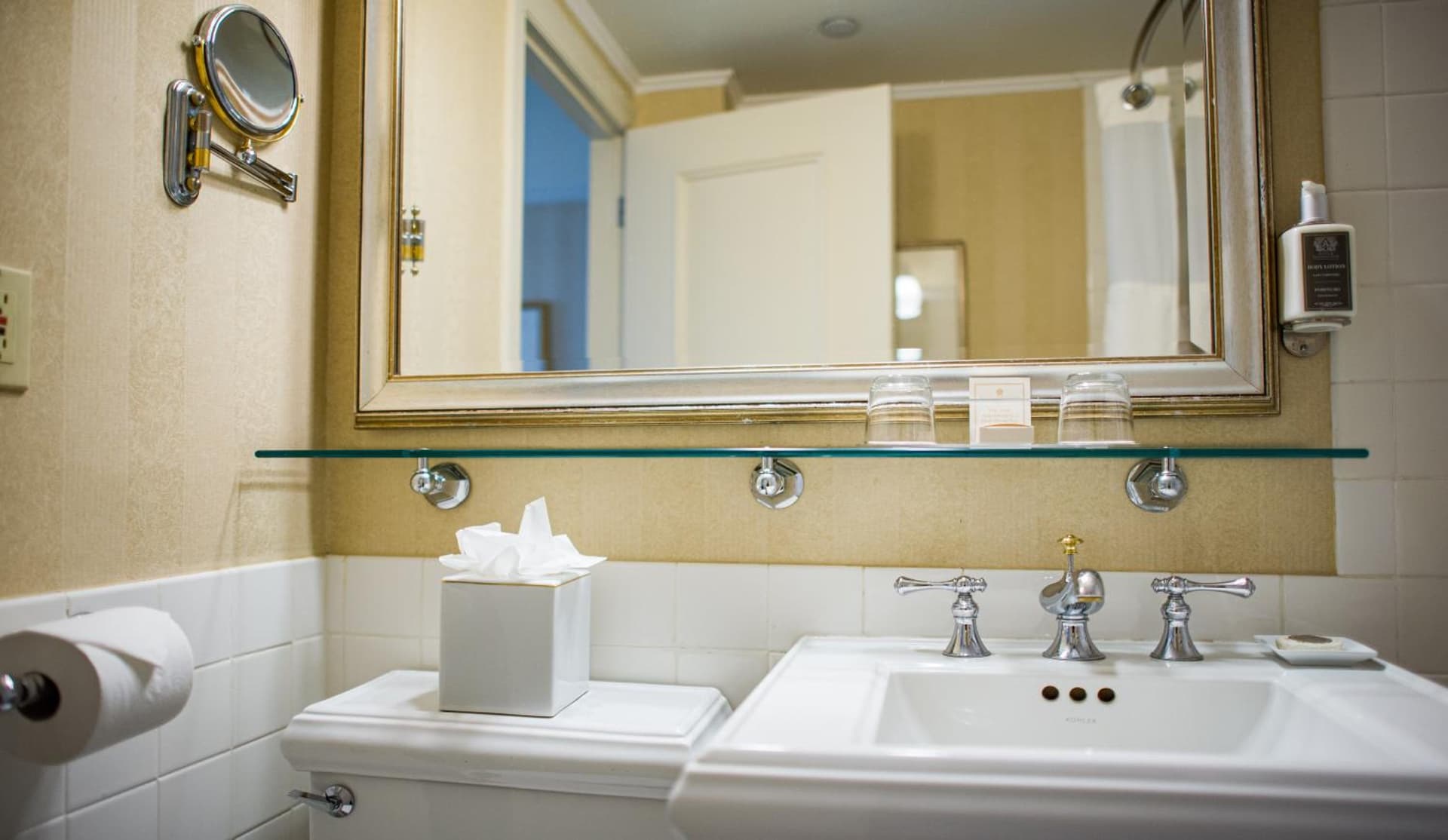 Mayflower Park Hotel gallery photo in Seattle, WA — image 27