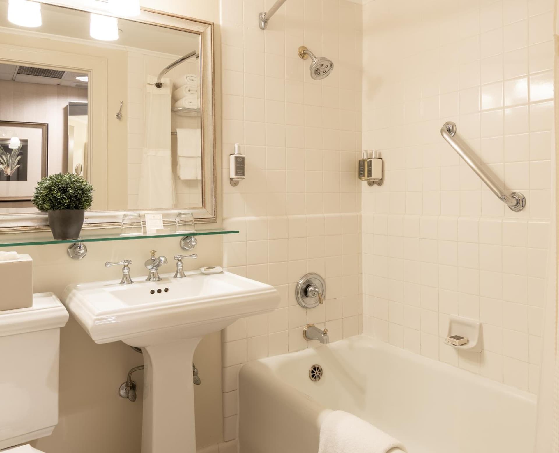 Mayflower Park Hotel gallery photo in Seattle, WA — image 23